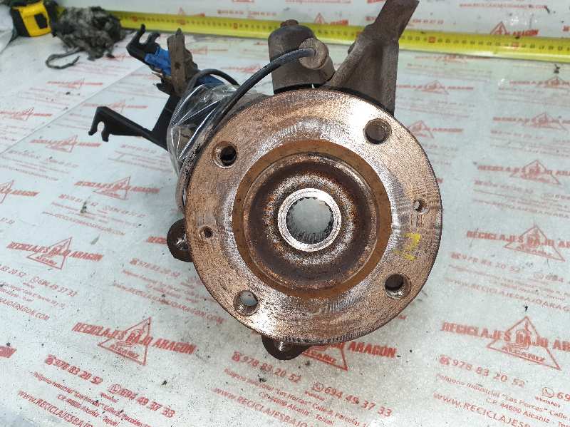 MANGUETA DELANTERA IZQUIERDA PEUGEOT 206+ KFW