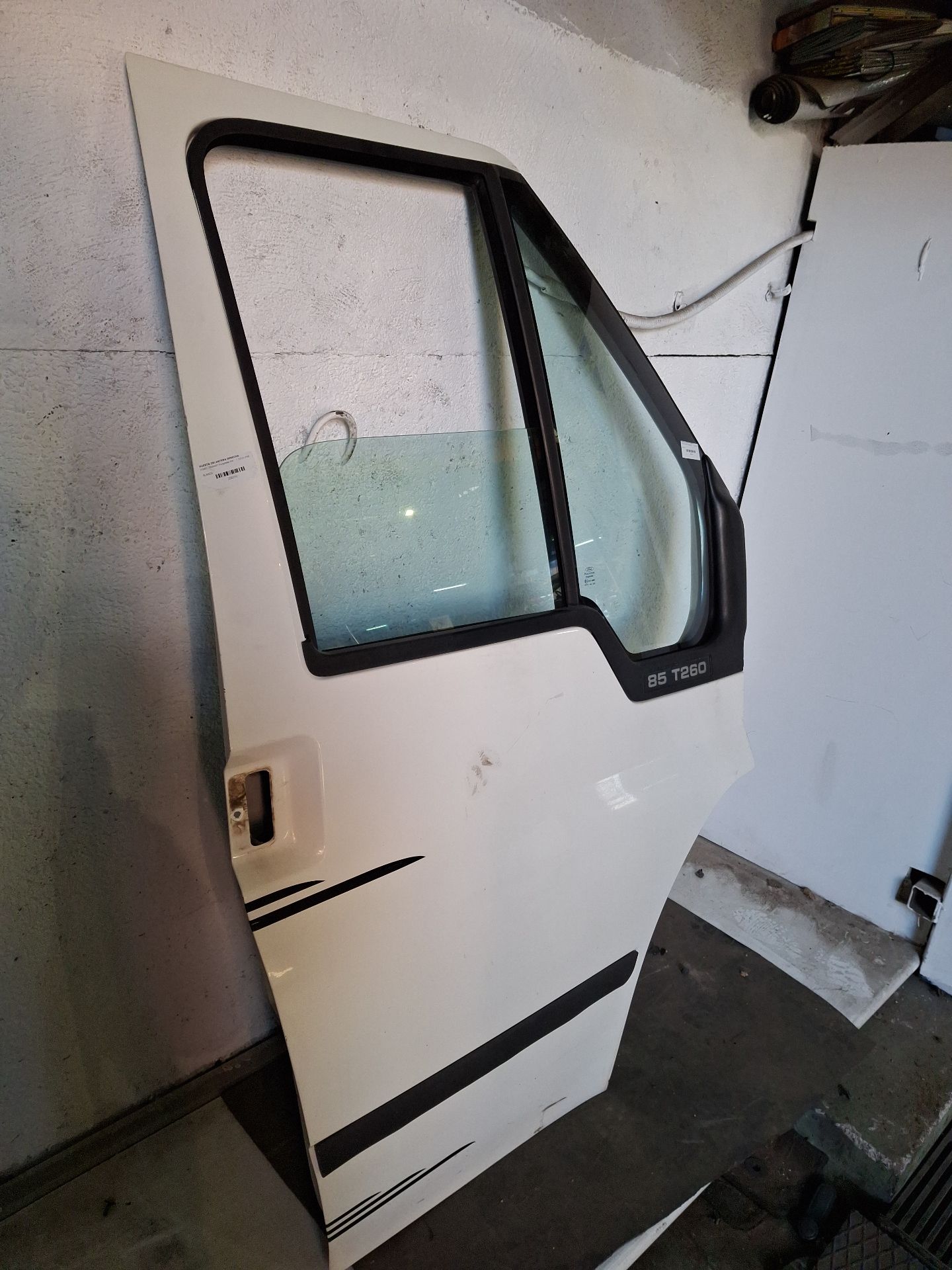 PUERTA DELANTERA DERECHA FORD TRANSIT 