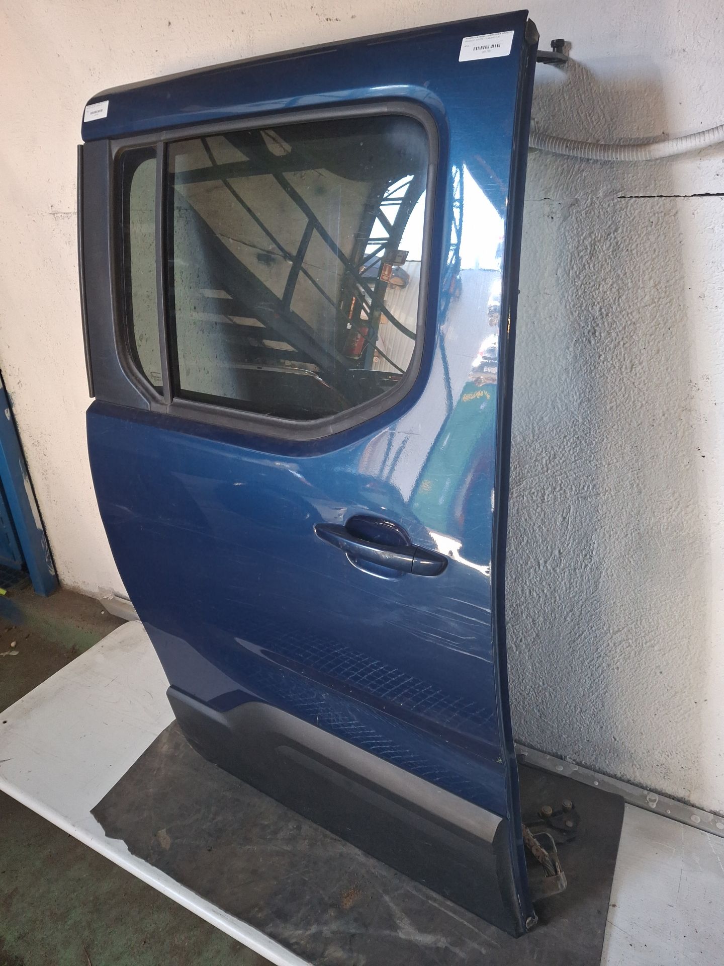 PUERTA LATERAL CORREDERA DERECHA PEUGEOT RIFTER 