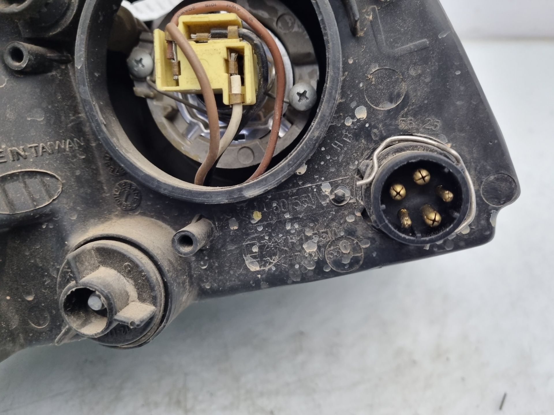 FARO IZQUIERDO VOLKSWAGEN PASSAT AEB