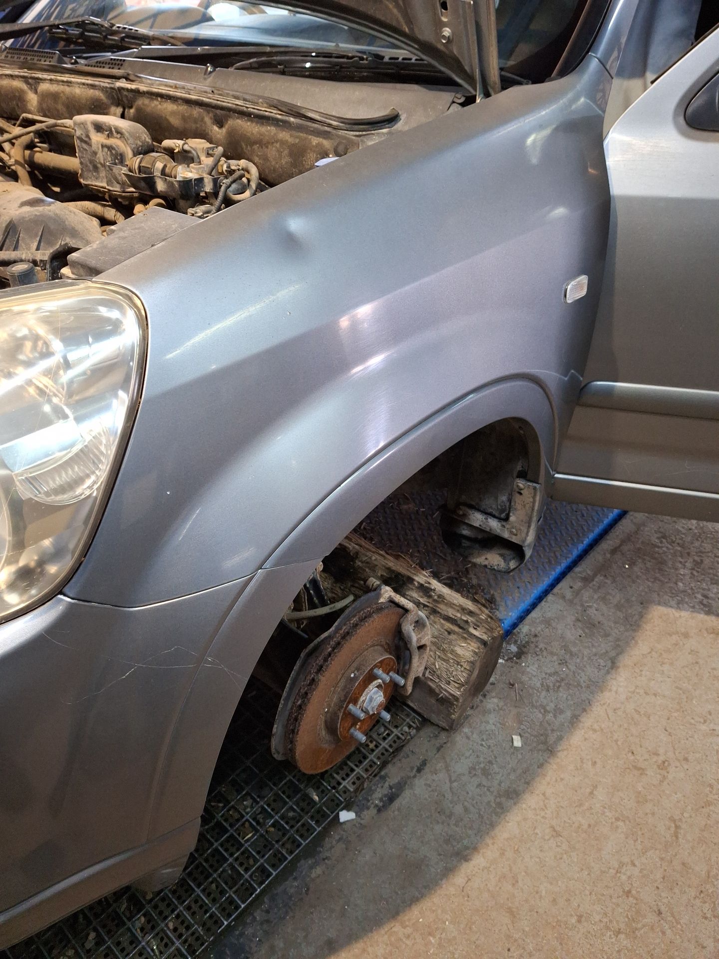 ALETA DELANTERA IZQUIERDA HONDA CR-V 