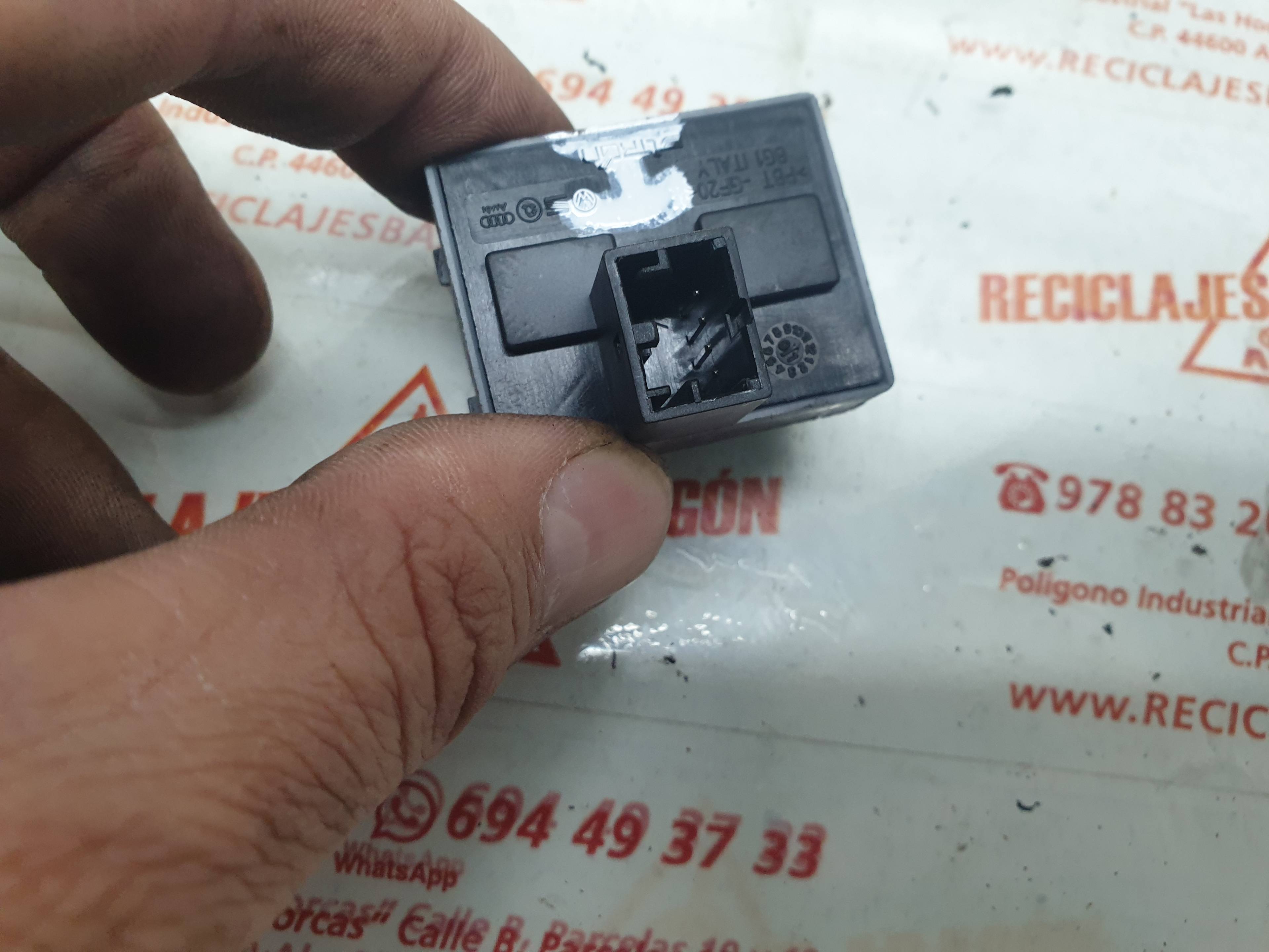 MANDO ELEVALUNAS DELANTERO IZQUIERDO SEAT IBIZA ATD