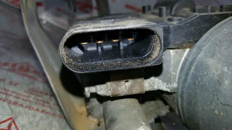 MOTOR LIMPIA DELANTERO VOLKSWAGEN TOURAN BXE