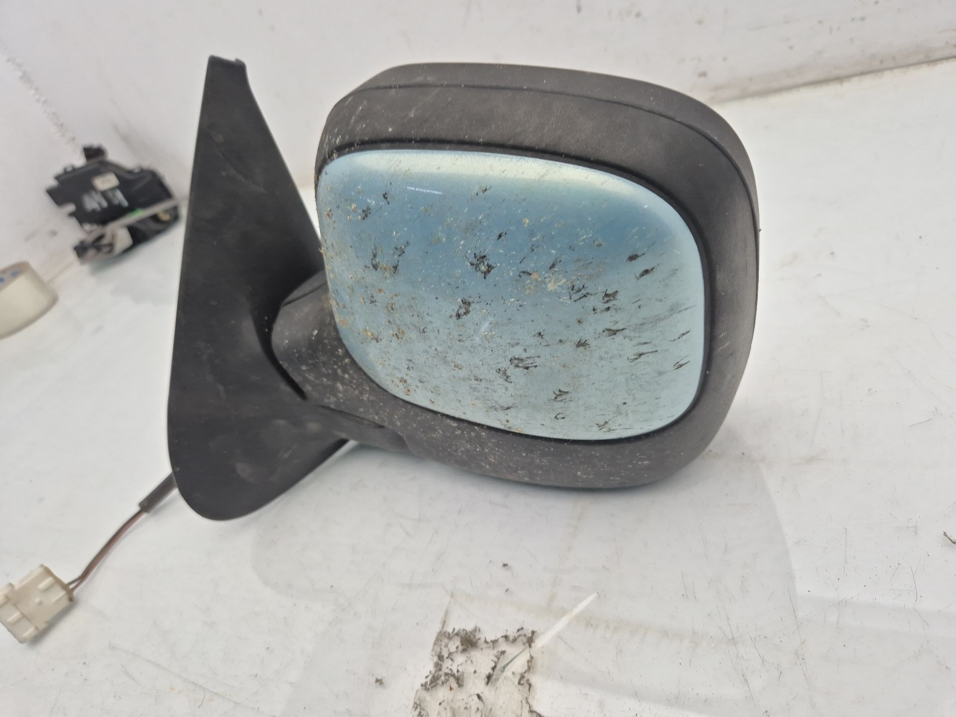 RETROVISOR IZQUIERDO CITRO?N BERLINGO 