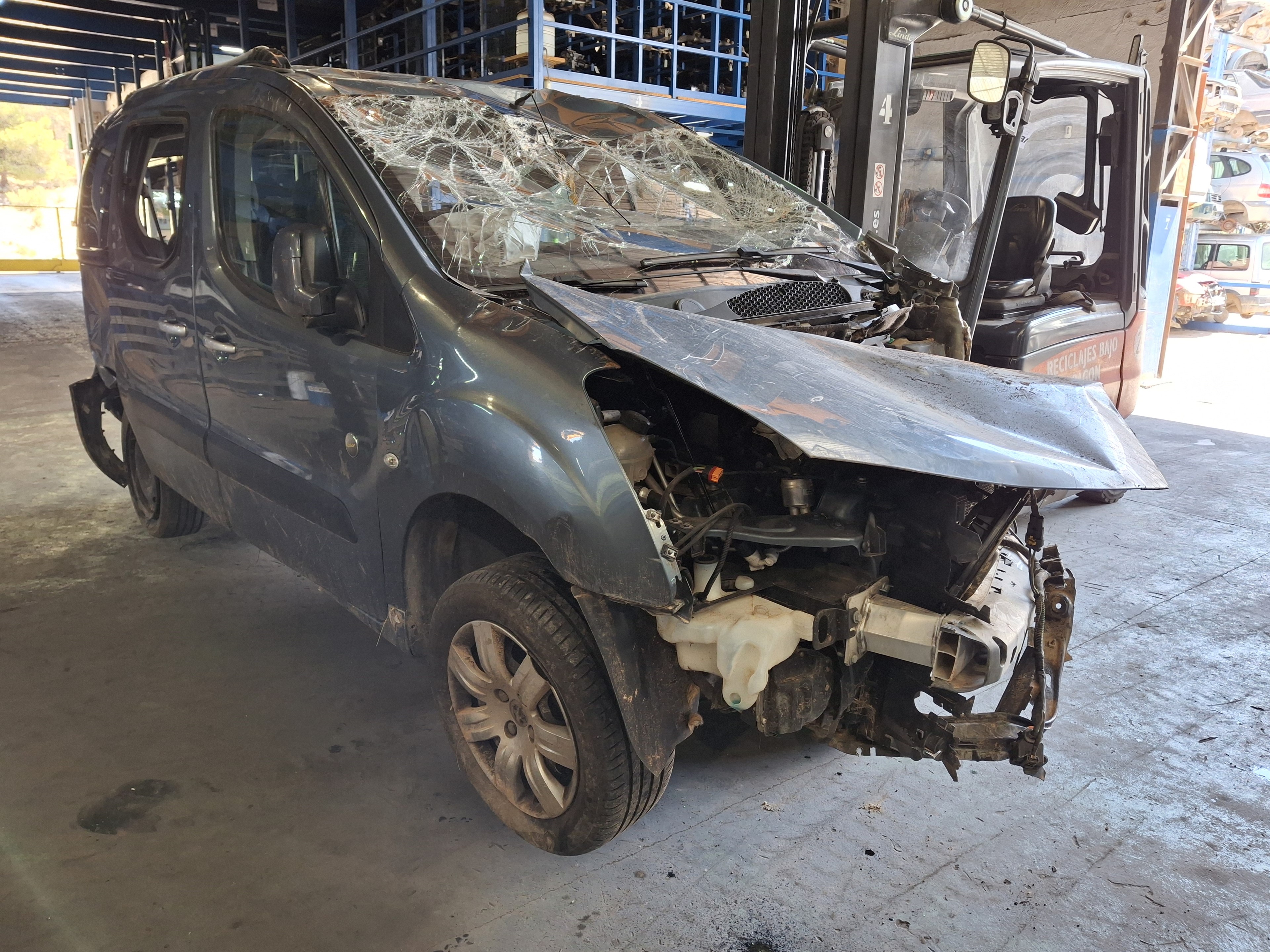 BOMBA LIMPIA PEUGEOT PARTNER 9HZ