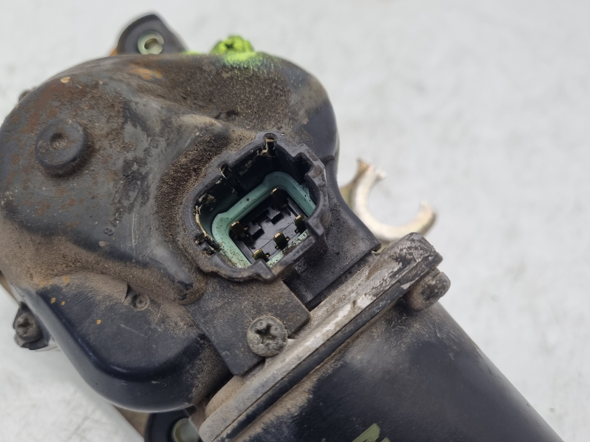 MOTOR LIMPIA DELANTERO NISSAN PRIMERA CD20