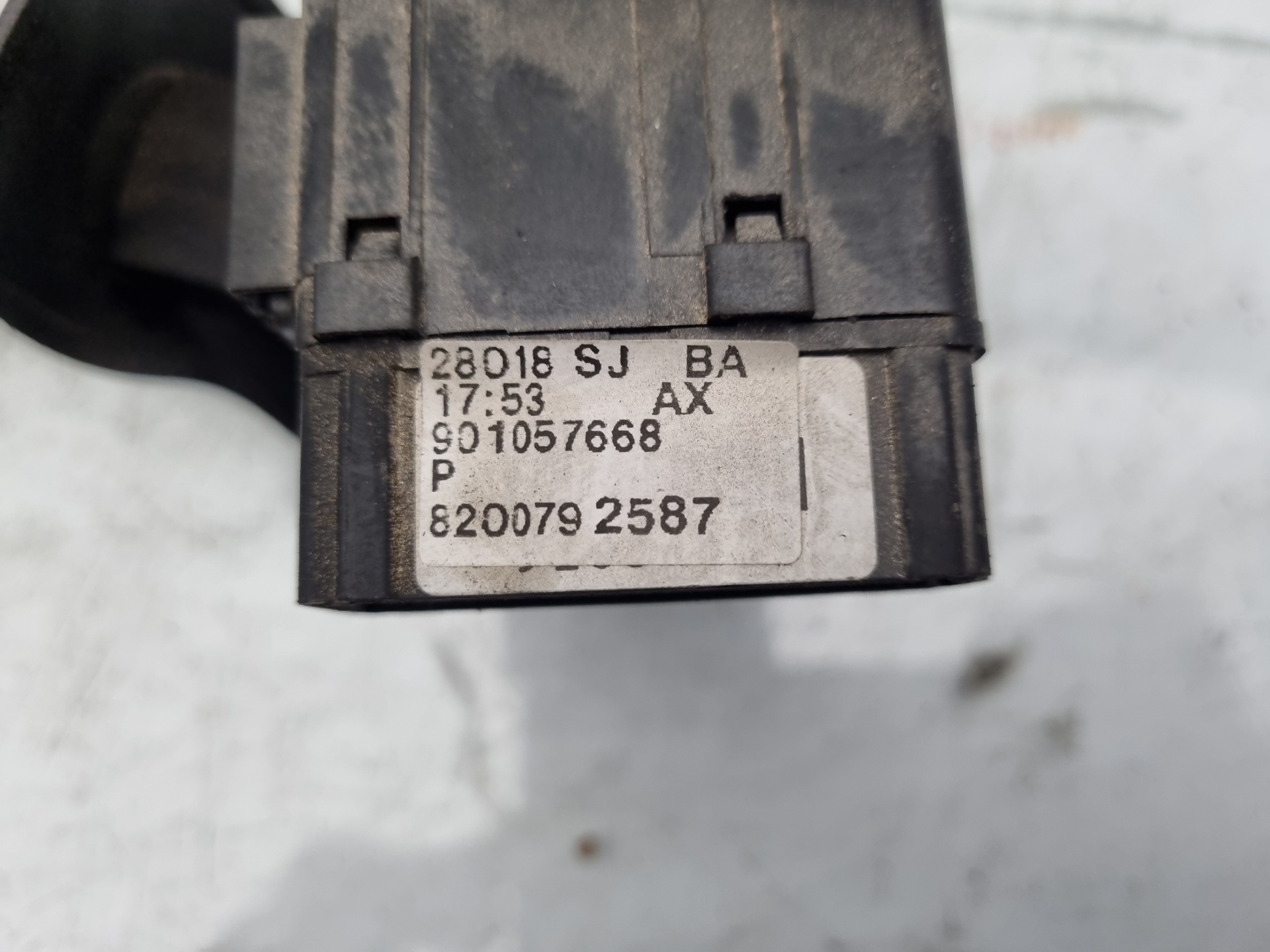 MANDO LIMPIA DACIA LOGAN K9K 8 7