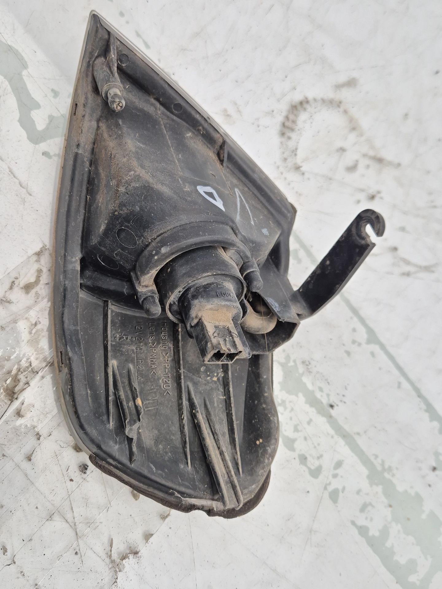 PILOTO DELANTERO IZQUIERDO NISSAN ALMERA 