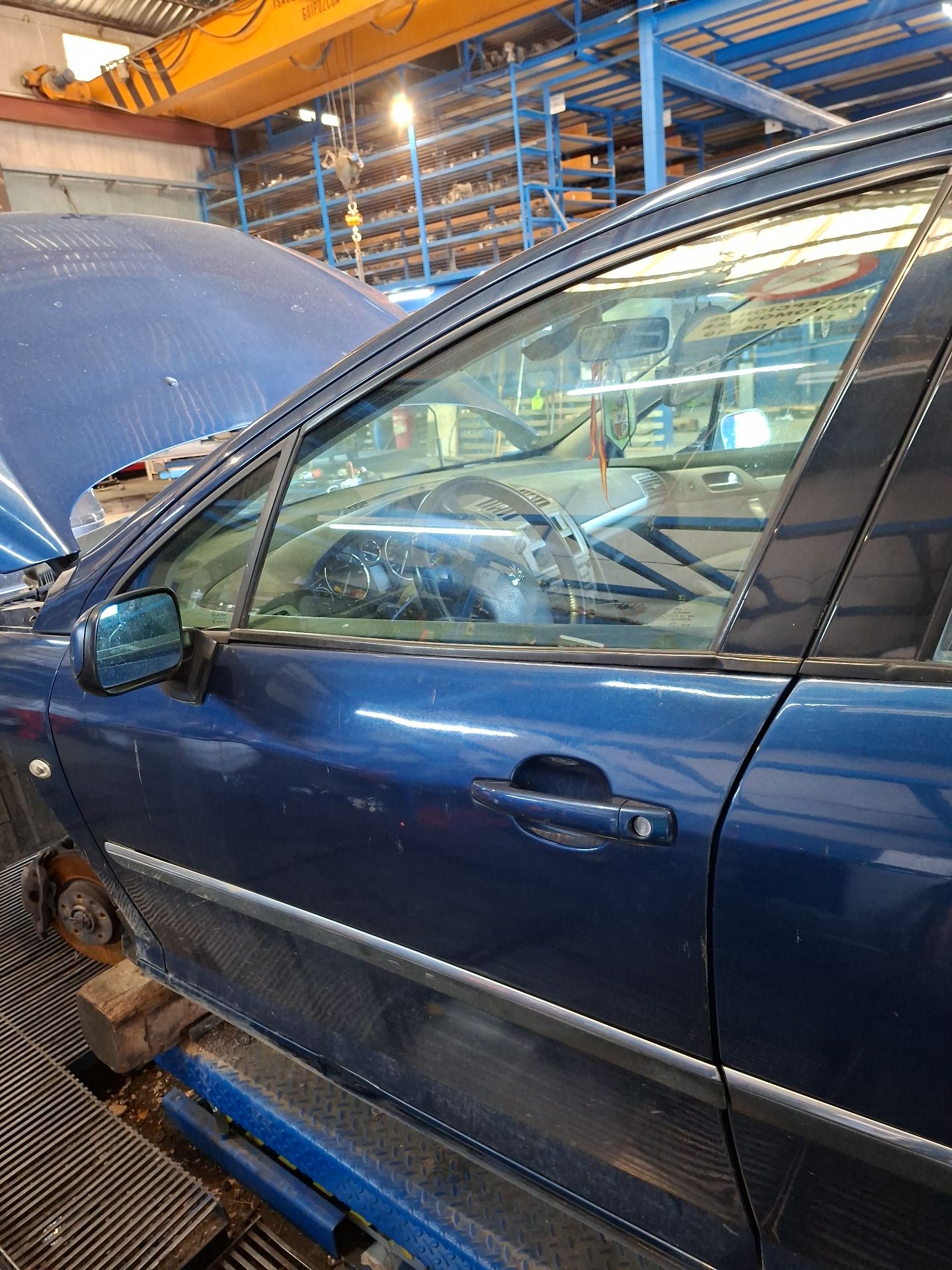 PUERTA DELANTERA IZQUIERDA PEUGEOT 407 
