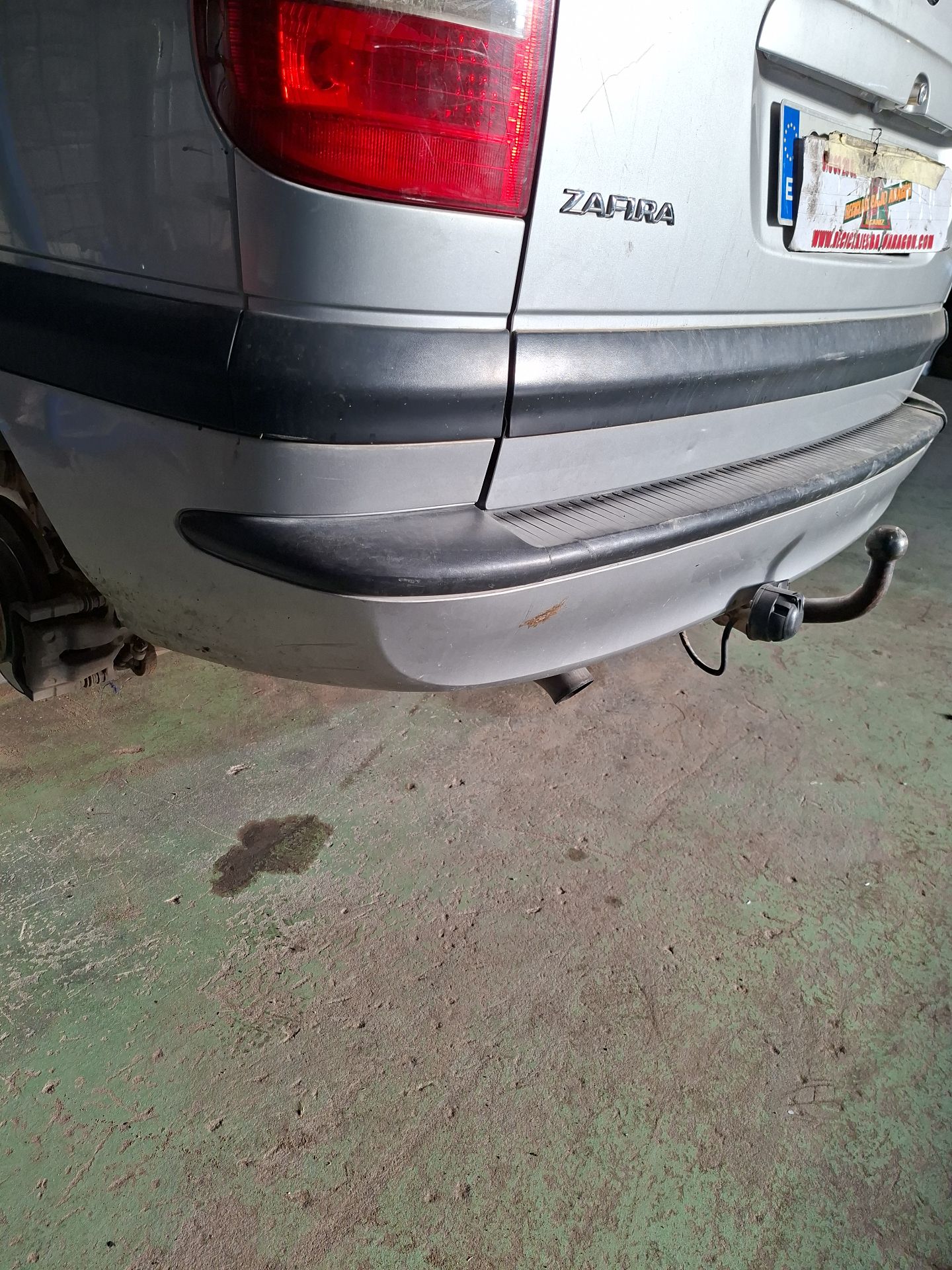 PARAGOLPES TRASERO OPEL ZAFIRA 
