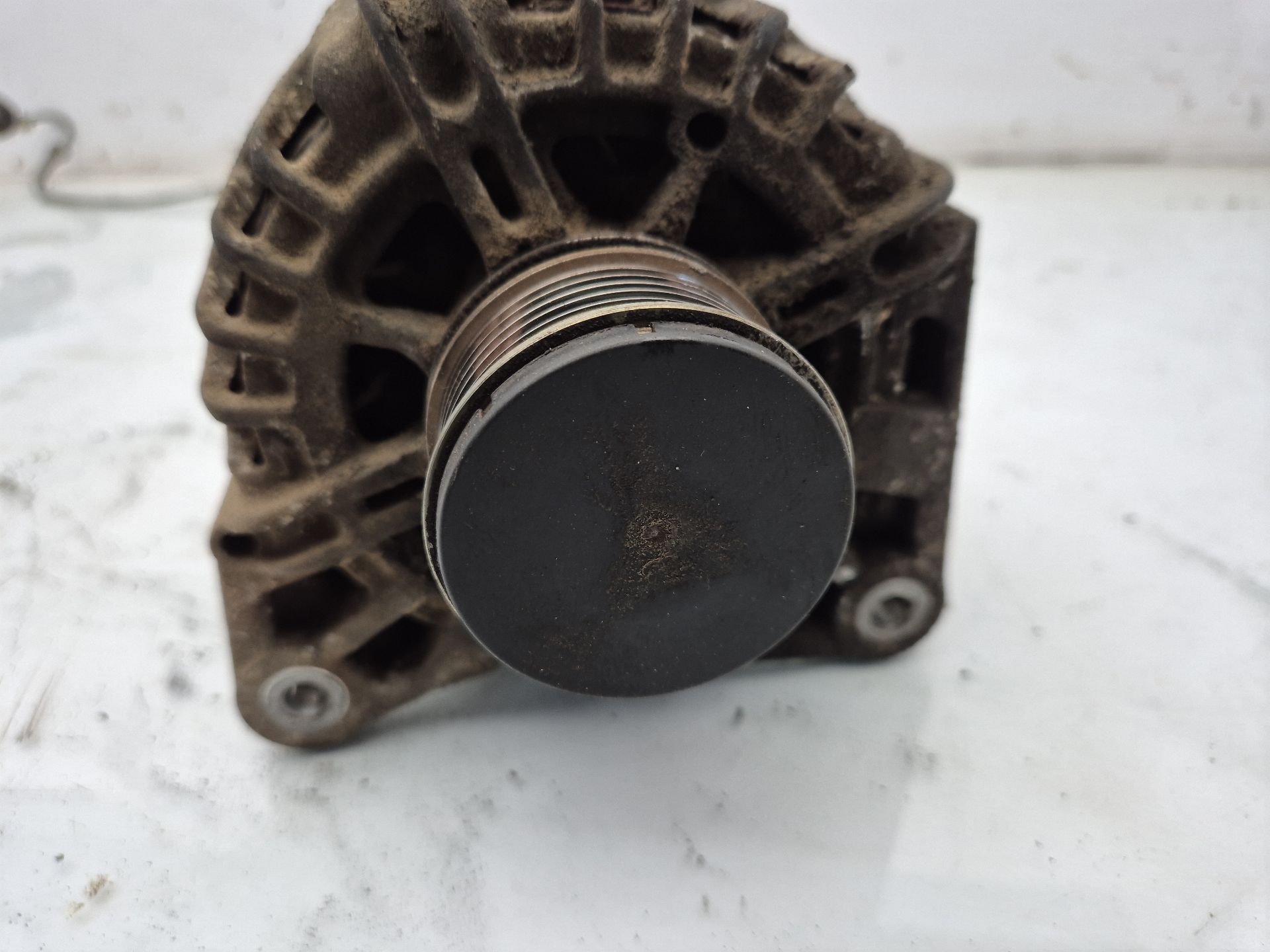 ALTERNADOR RENAULT FLUENCE 