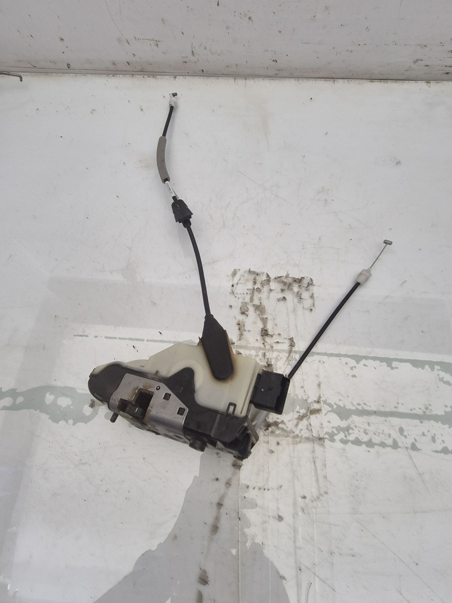 CERRADURA PUERTA DELANTERA IZQUIERDA PEUGEOT 208 