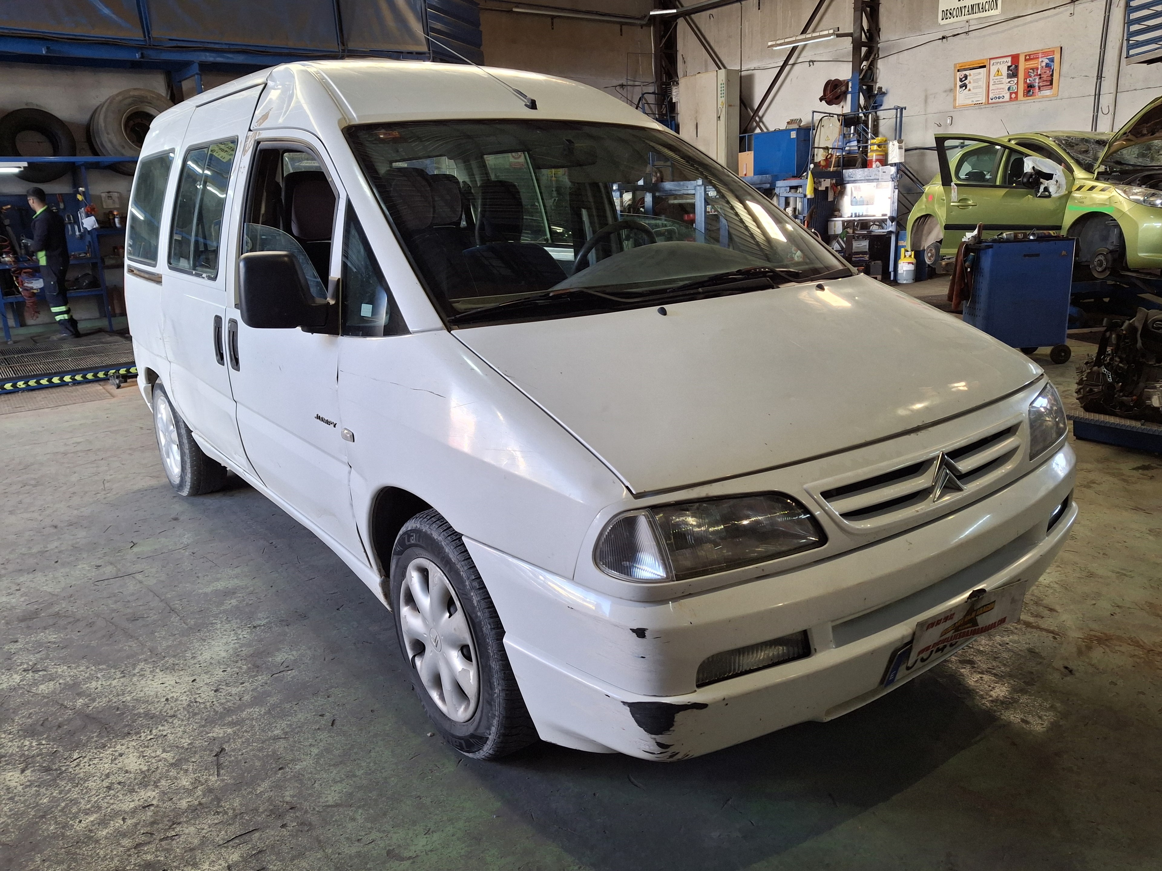 MANGUETA DELANTERA DERECHA CITROEN JUMPY RHZ