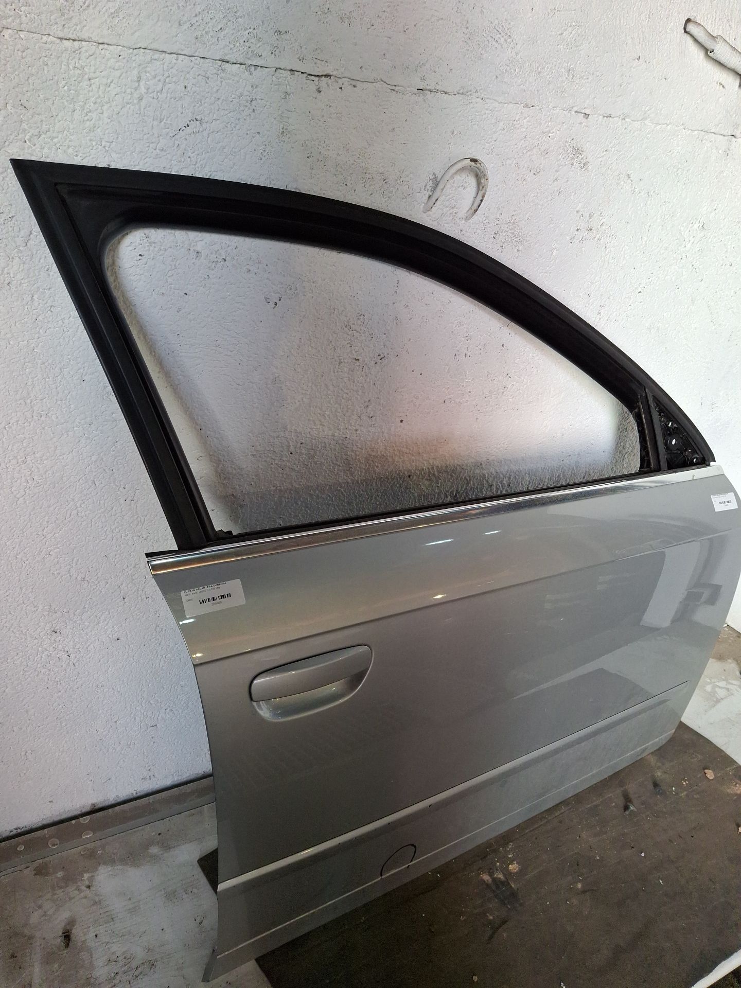 PUERTA DELANTERA DERECHA AUDI A4 