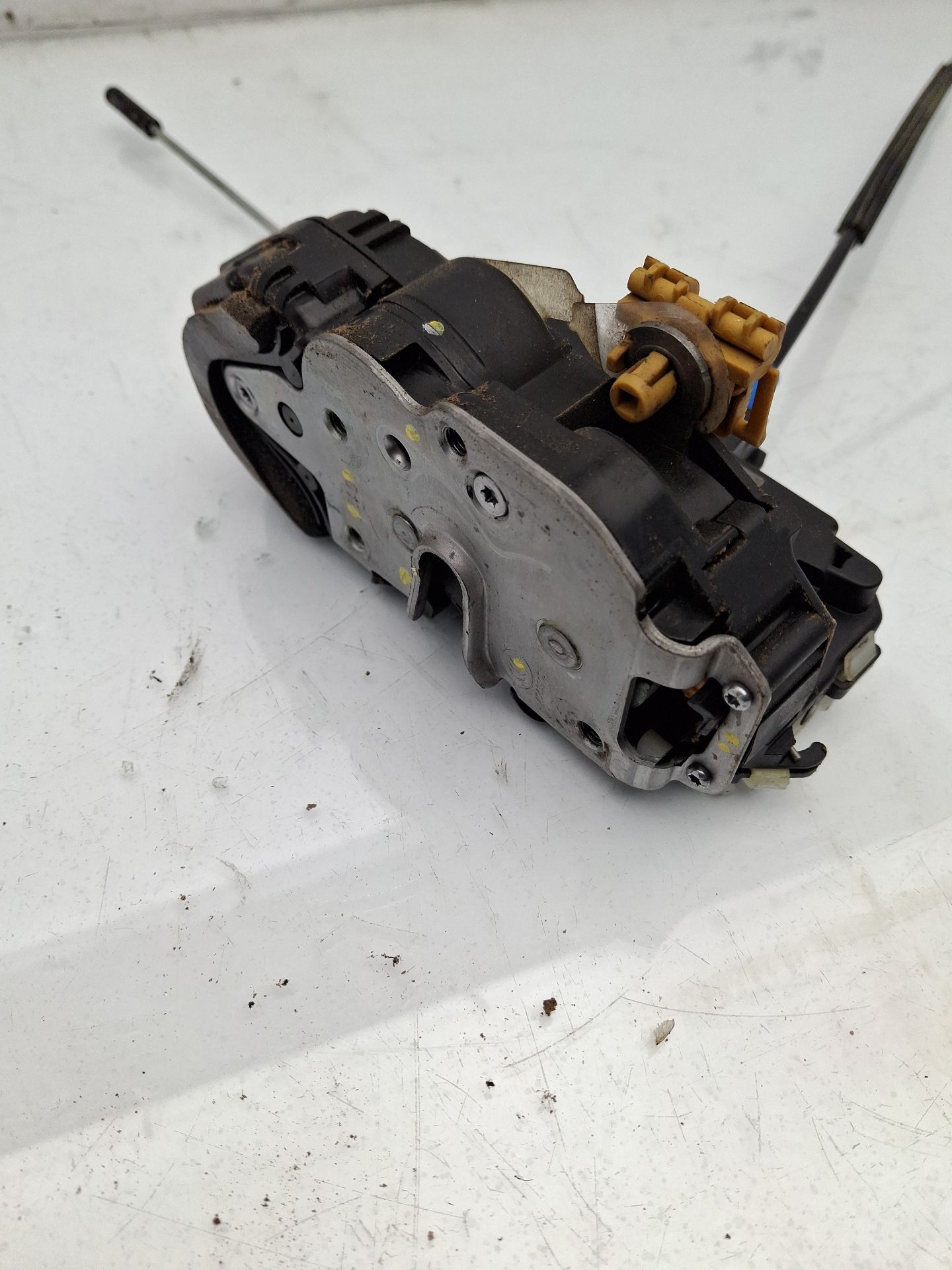 CERRADURA PUERTA DELANTERA DERECHA OPEL ASTRA 
