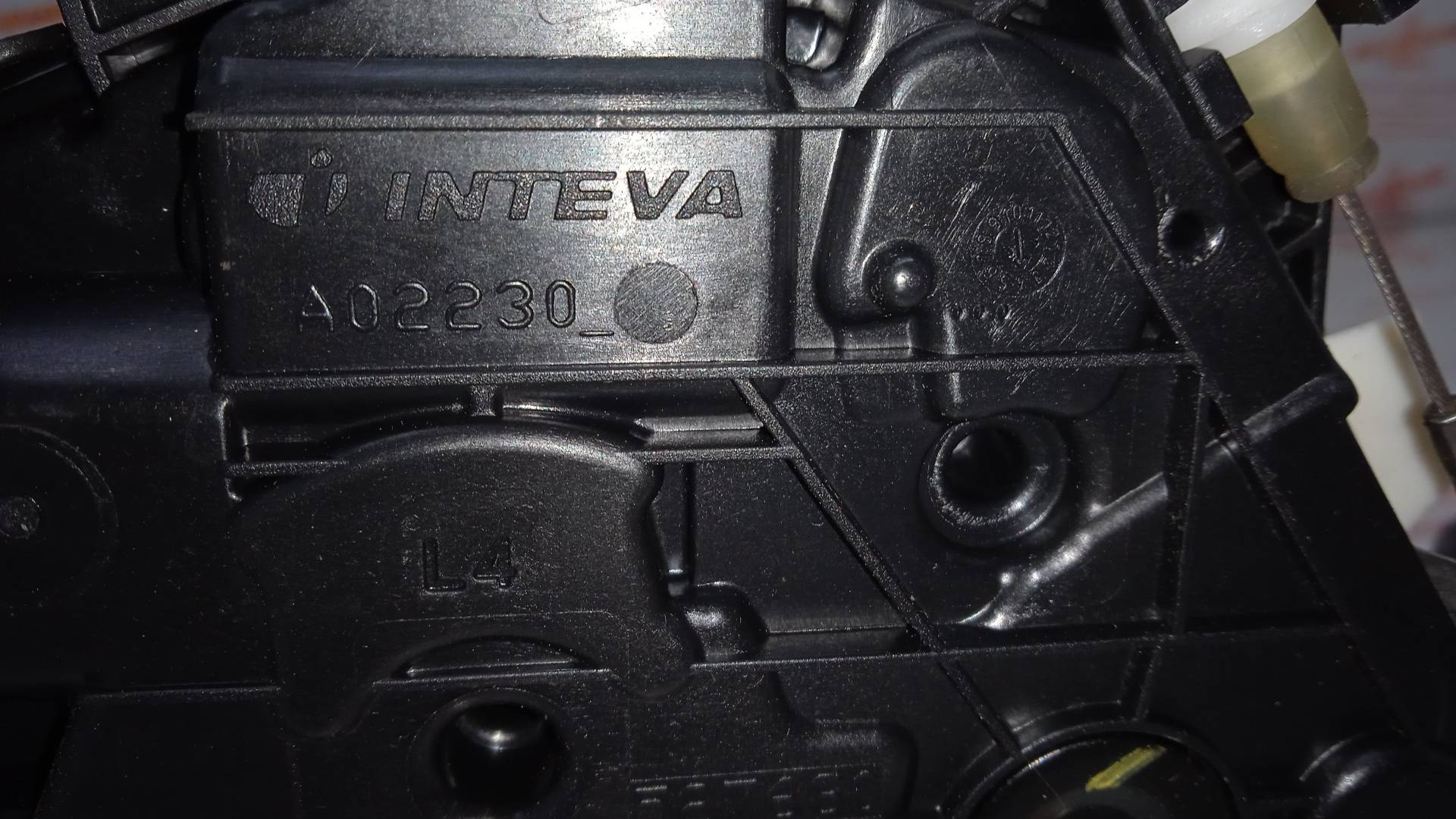 CERRADURA PUERTA DELANTERA IZQUIERDA VOLKSWAGEN PA DCZ