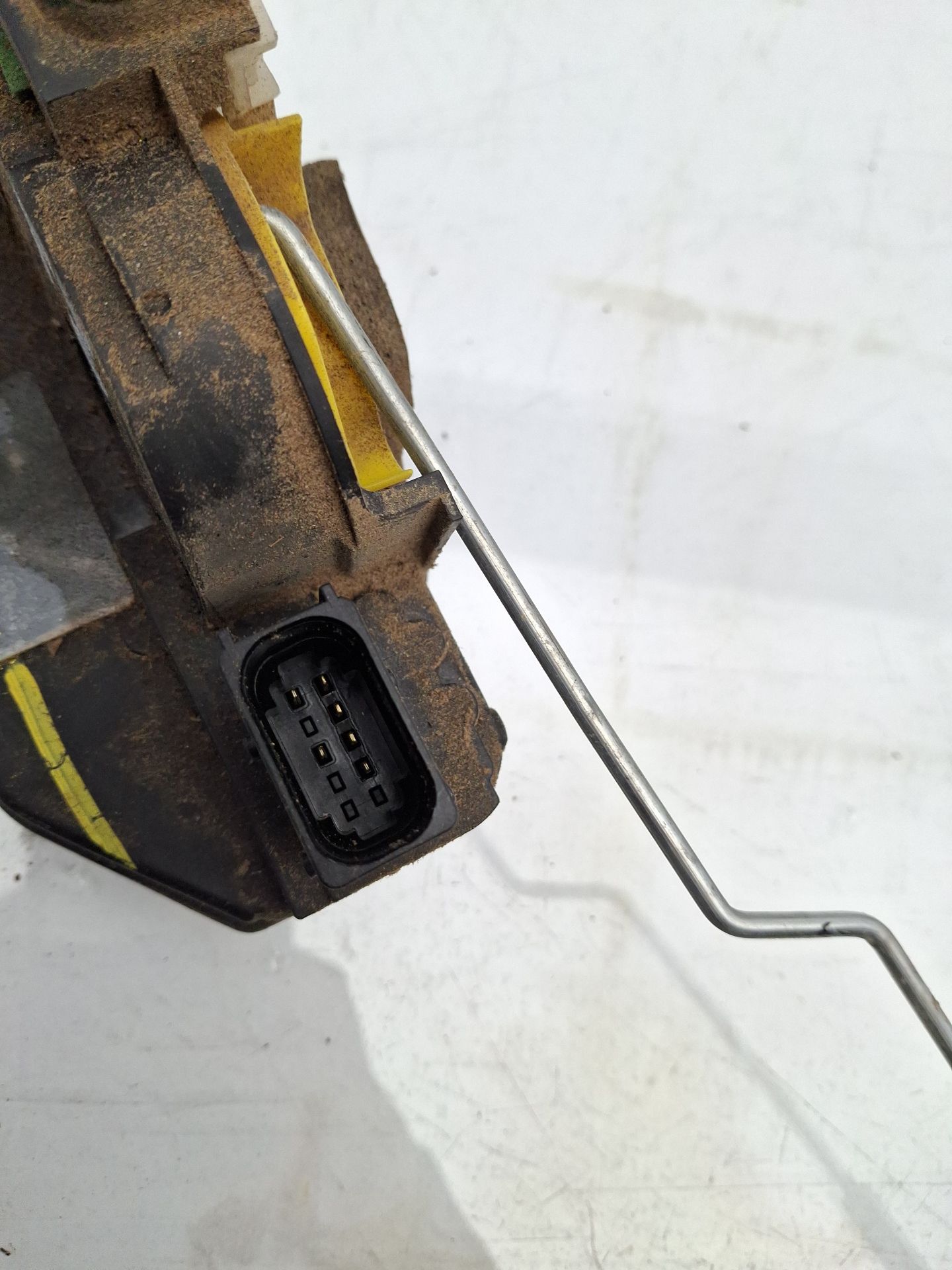 CERRADURA PUERTA TRASERA IZQUIERDA OPEL ASTRA 