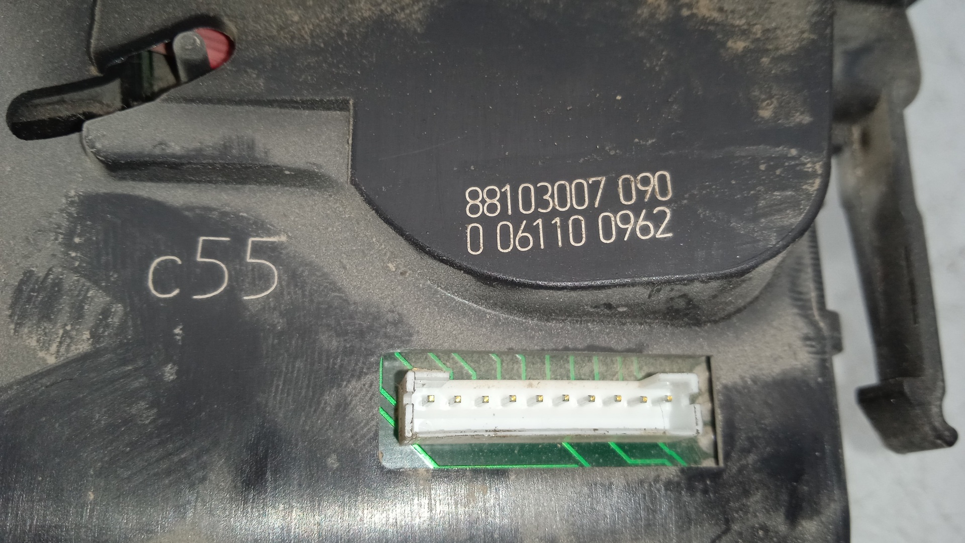 MANDO LIMPIA RENAULT KANGOO K9K B8