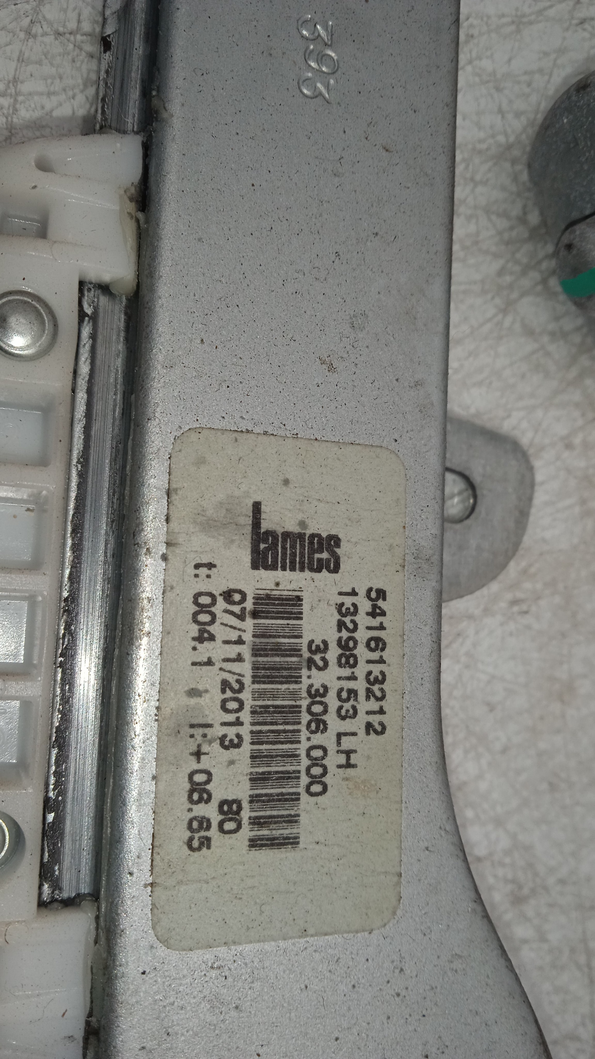 ELEVALUNAS DELANTERO IZQUIERDO OPEL CORSA A13DTC