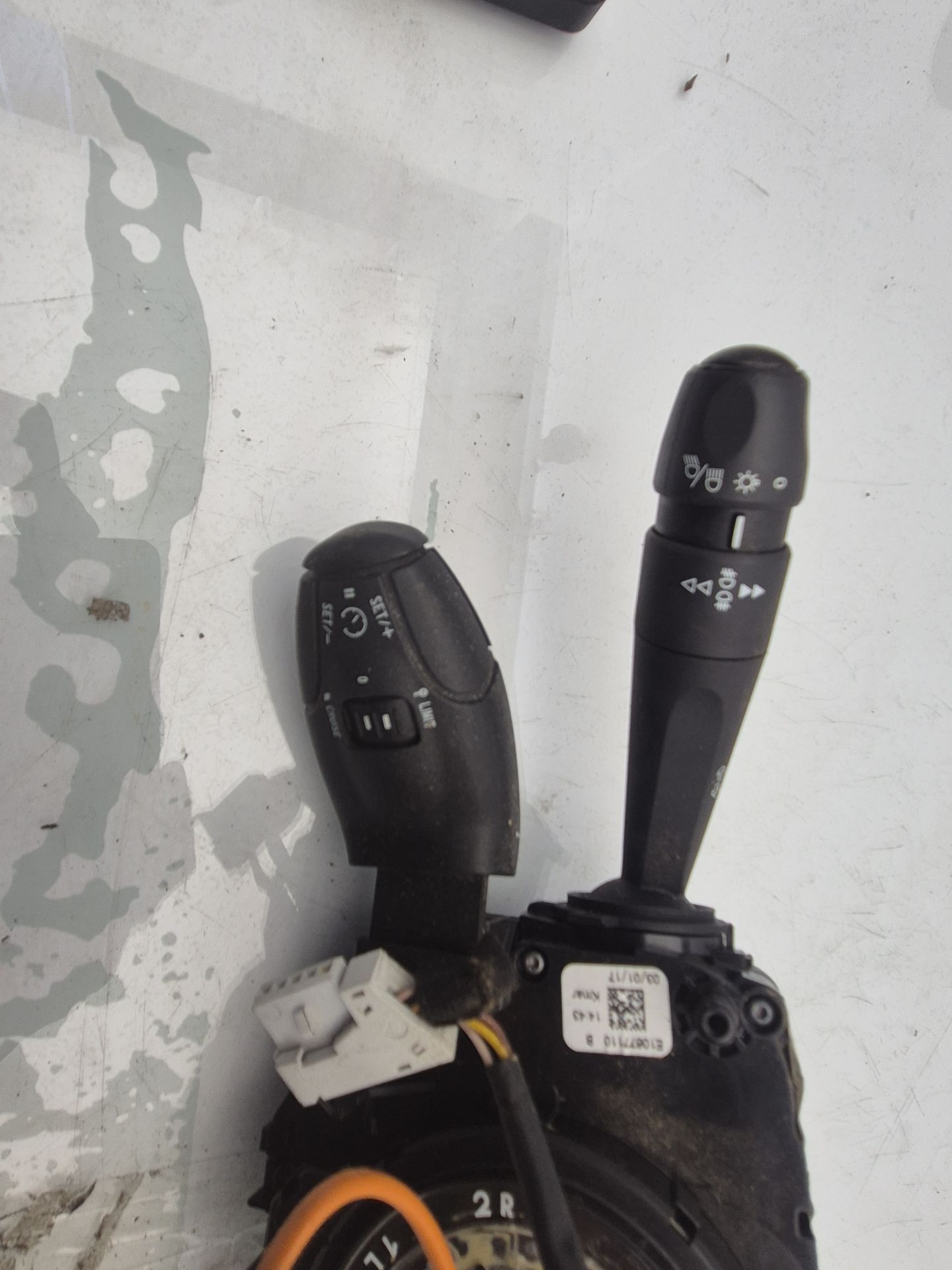 MANDO MULTIFUNCION PEUGEOT 208 