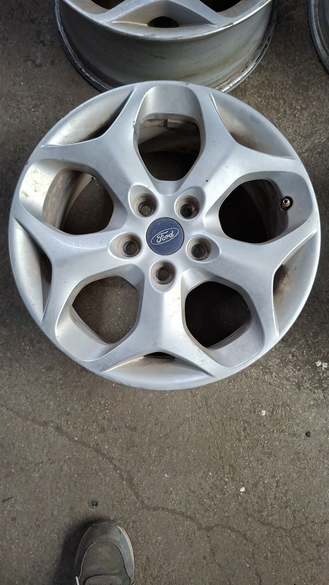 JUEGO LLANTAS FORD C-MAX 
