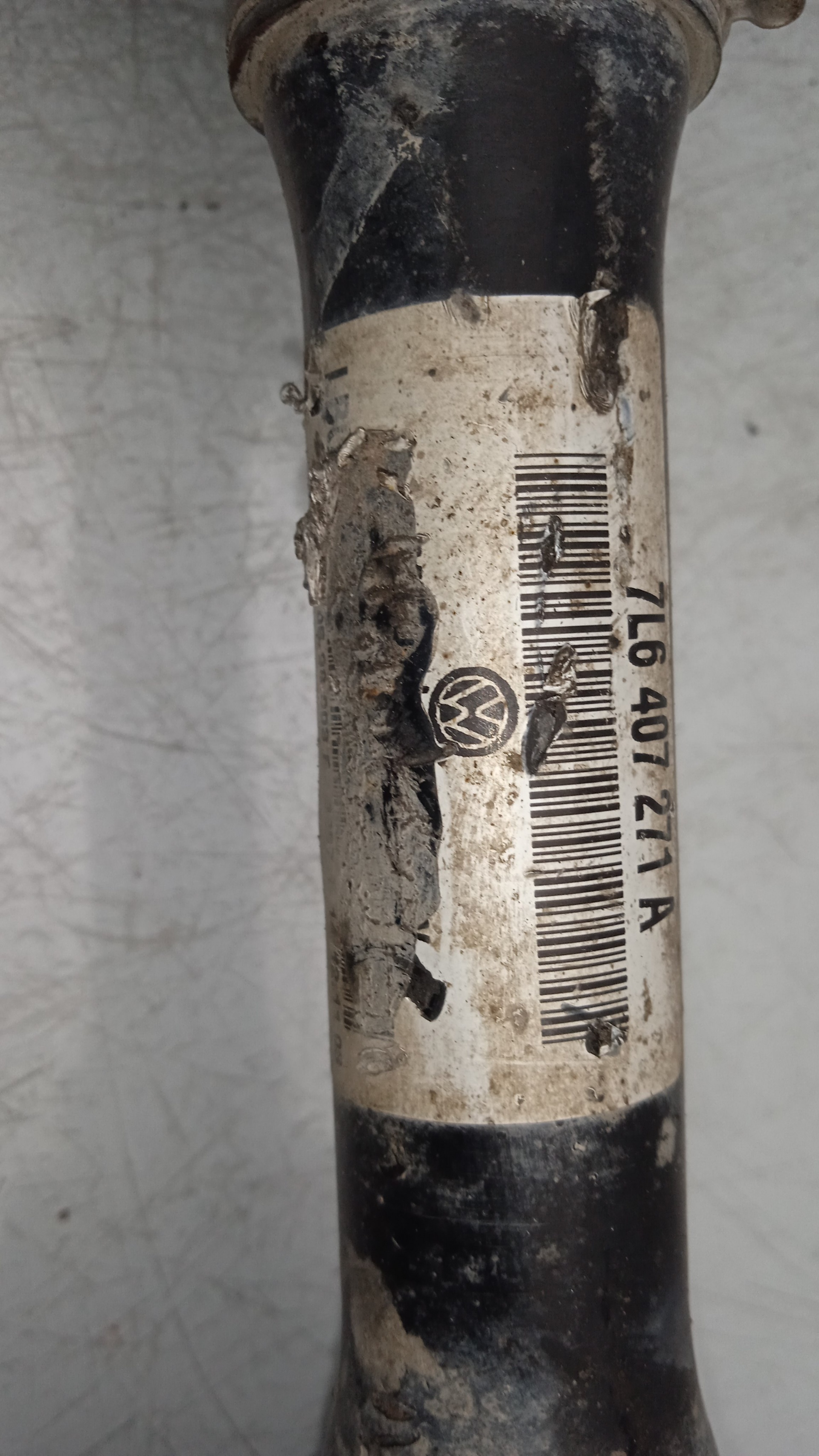 TRANSMISION DELANTERA DERECHA VOLKSWAGEN TOUAREG AYH