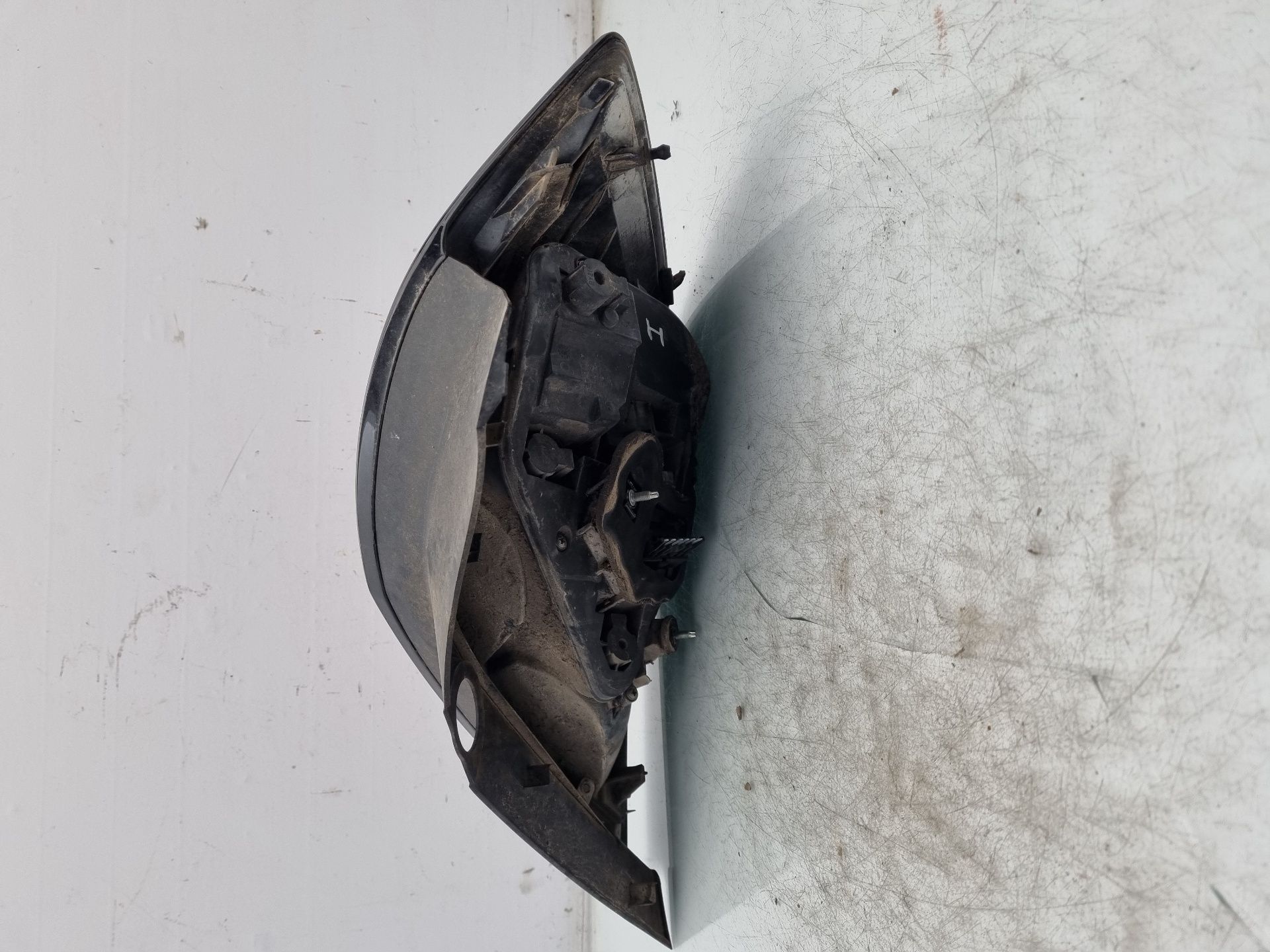 PILOTO TRASERO IZQUIERDO OPEL ASTRA Z17DTH