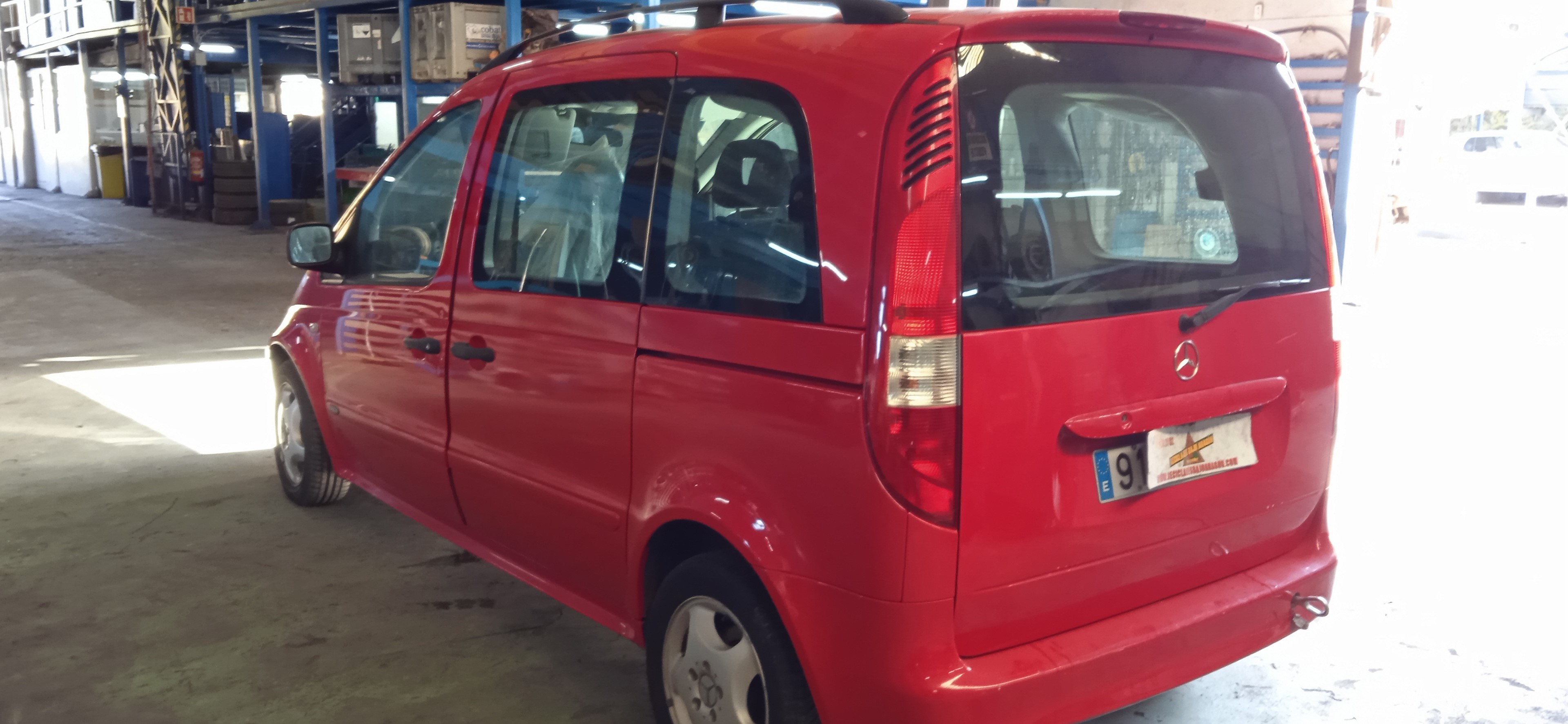 MANGUETA DELANTERA DERECHA MERCEDES-BENZ VANEO 668914