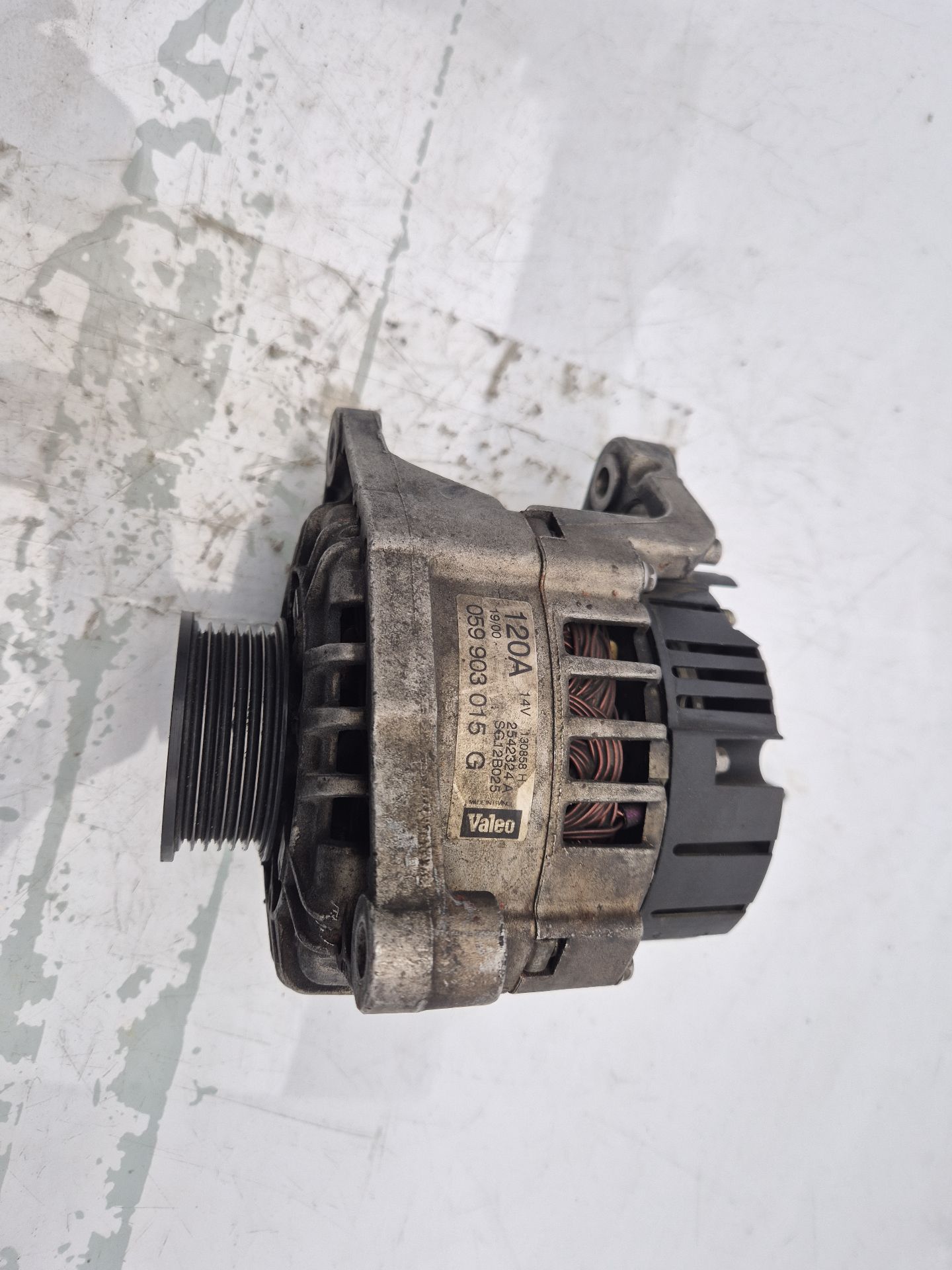 ALTERNADOR AUDI A6 