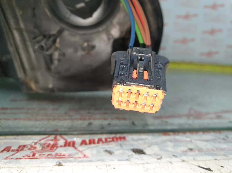 RETROVISOR IZQUIERDO PEUGEOT 206+ KFW