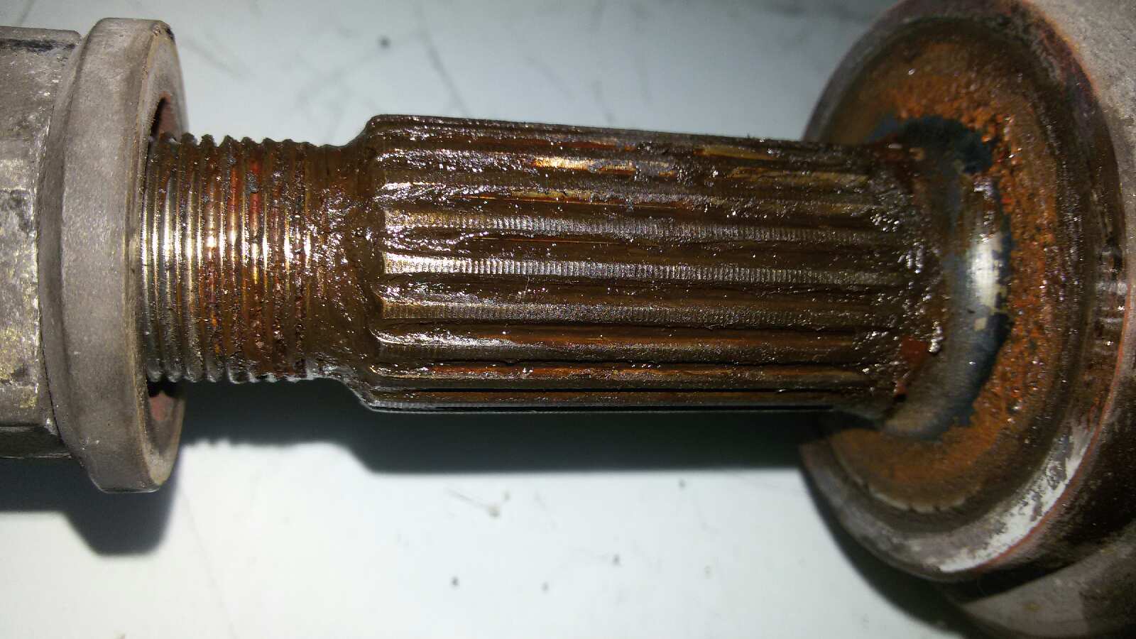 TRANSMISION DELANTERA DERECHA RENAULT LAGUNA 