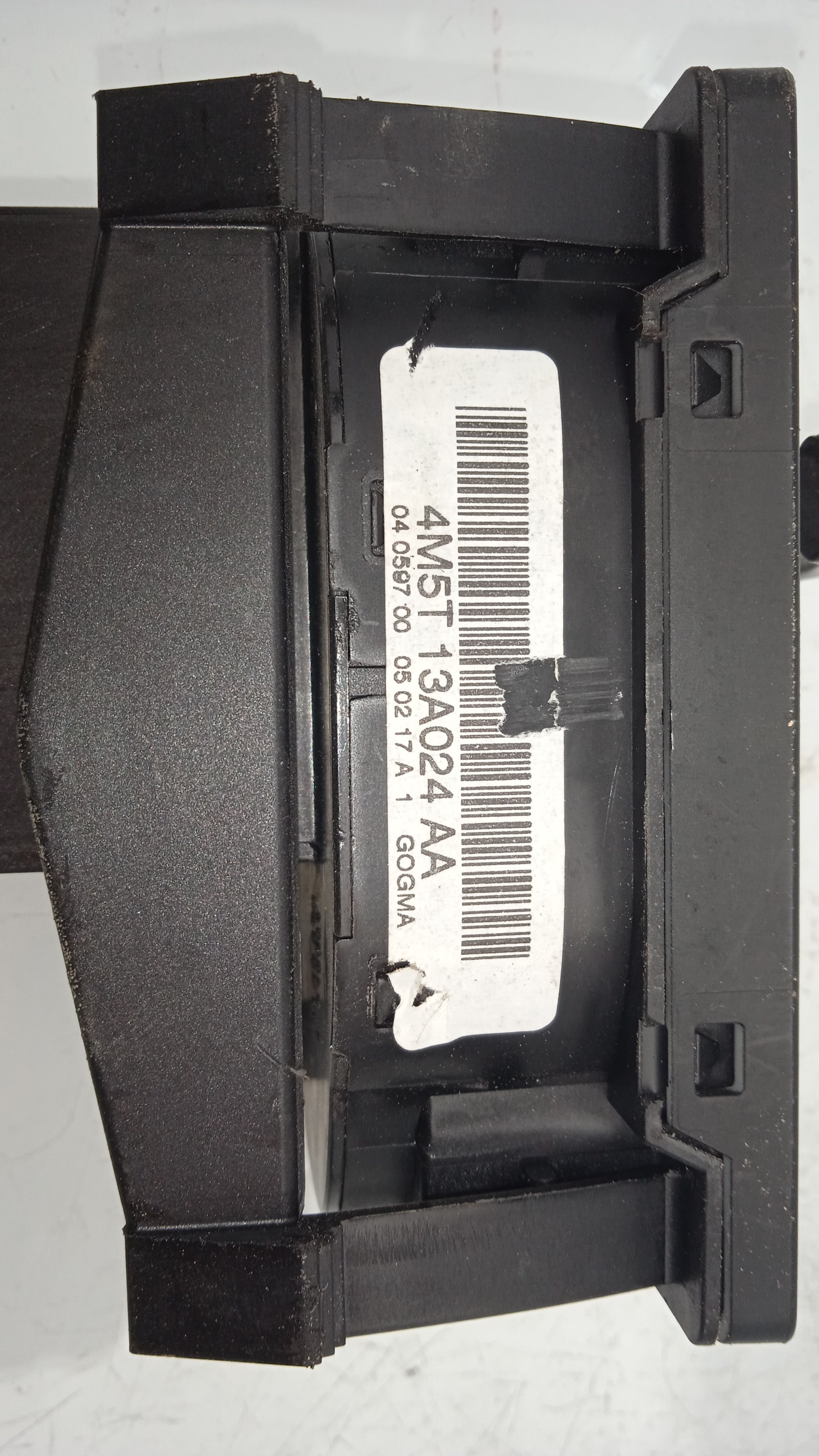 MANDO LUCES FORD FOCUS G6DA