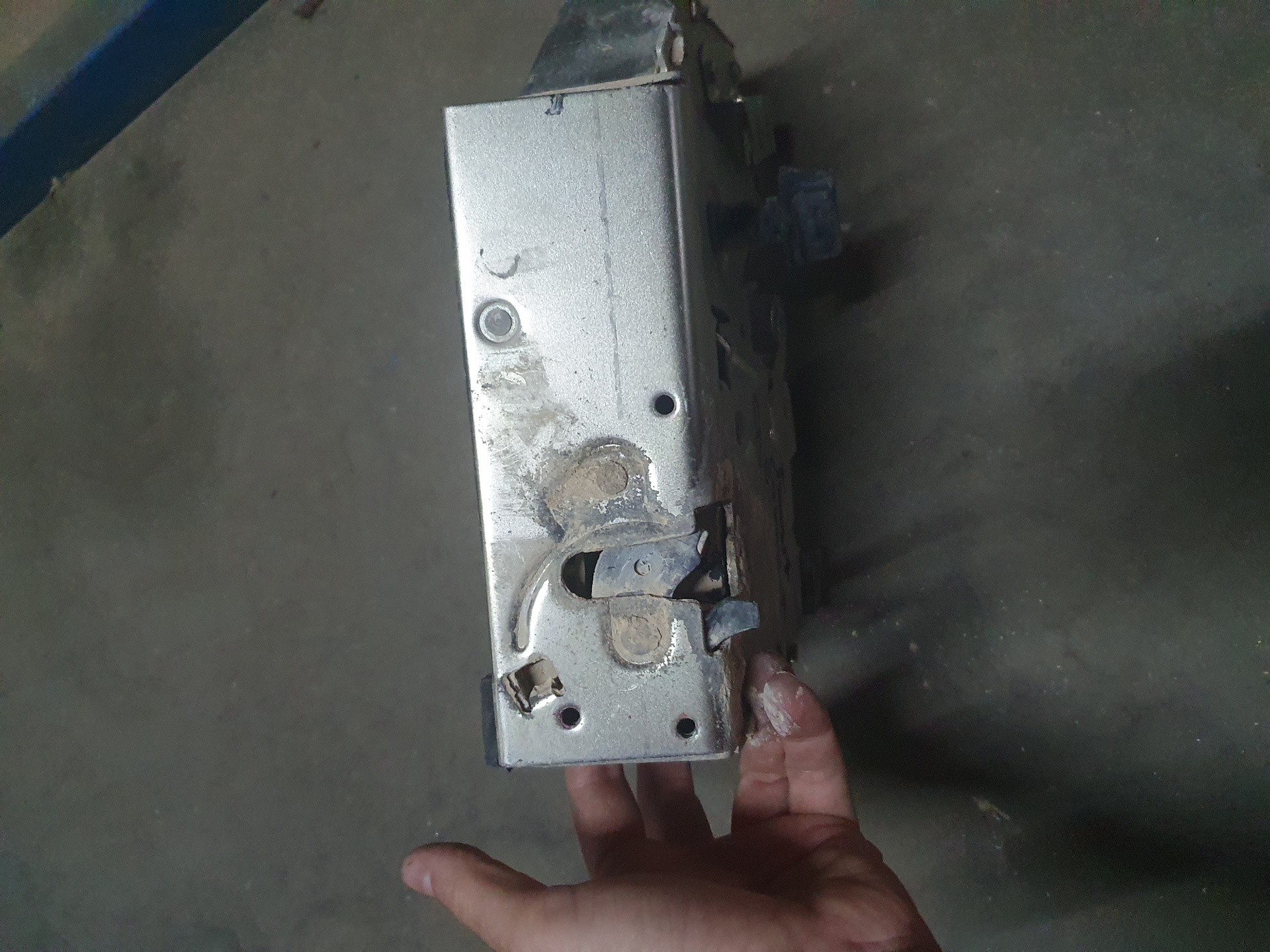 CERRADURA PUERTA LATERAL DERECHA FORD TRANSIT R3PA