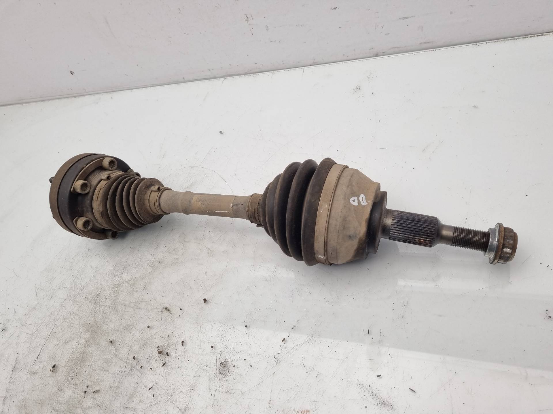 TRANSMISION DELANTERA DERECHA VOLKSWAGEN TOUAREG D-BAC