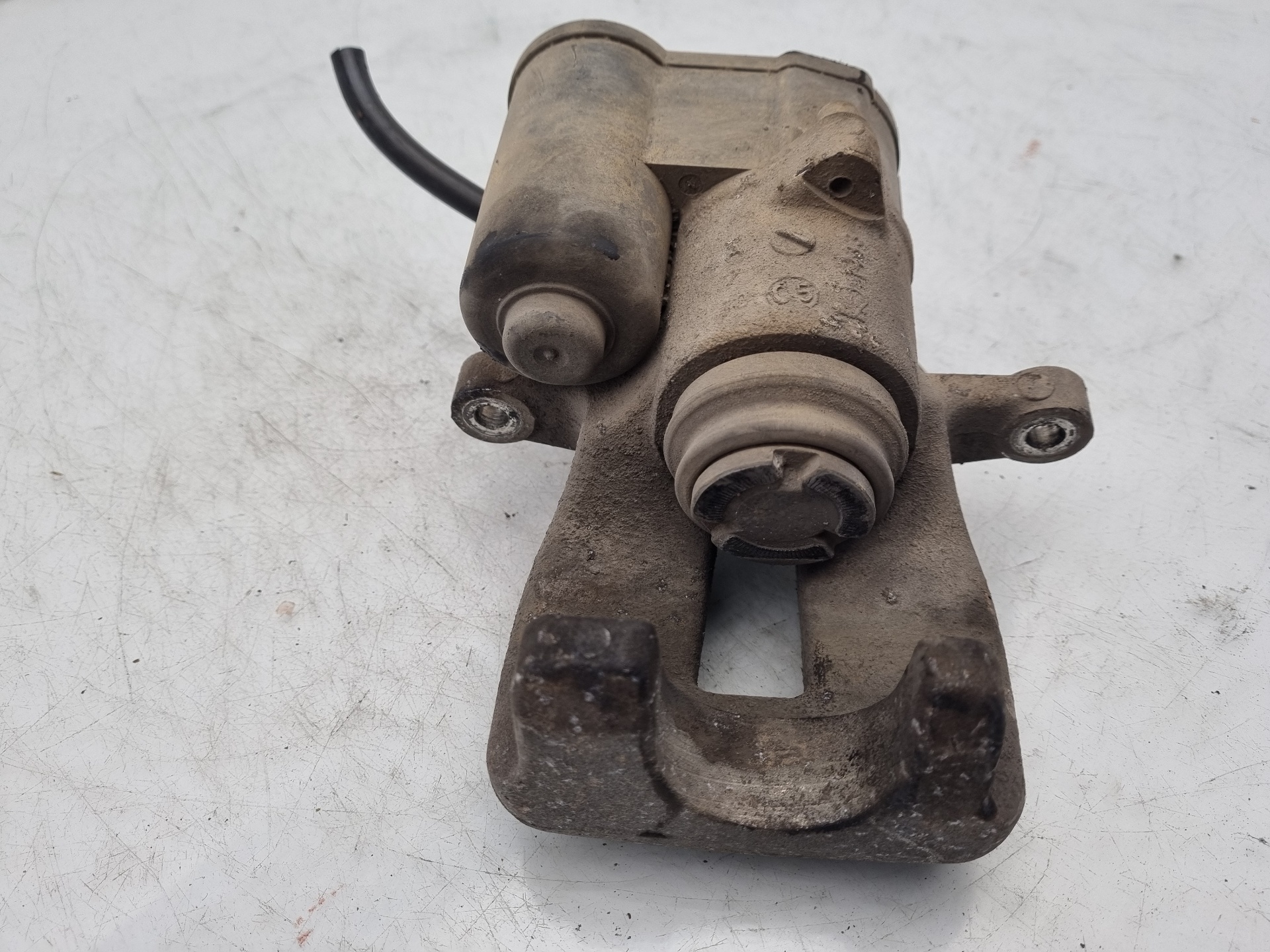 PINZA FRENO TRASERA IZQUIERDA VOLKSWAGEN PASSAT 