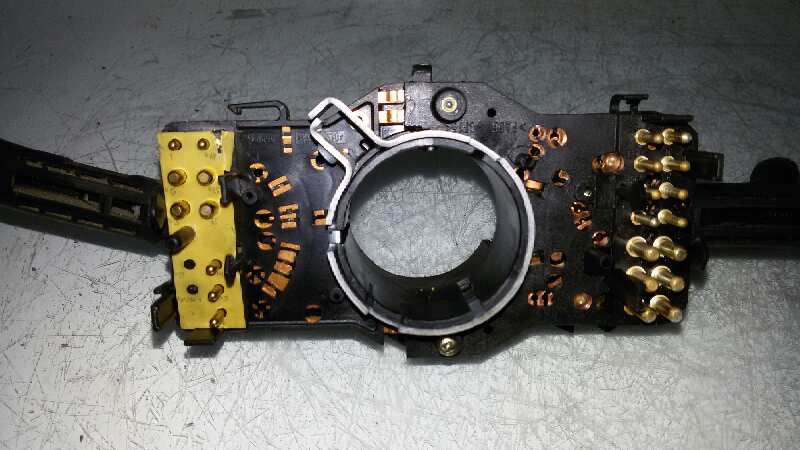 MANDO MULTIFUNCION AUDI 80/90 (893) 