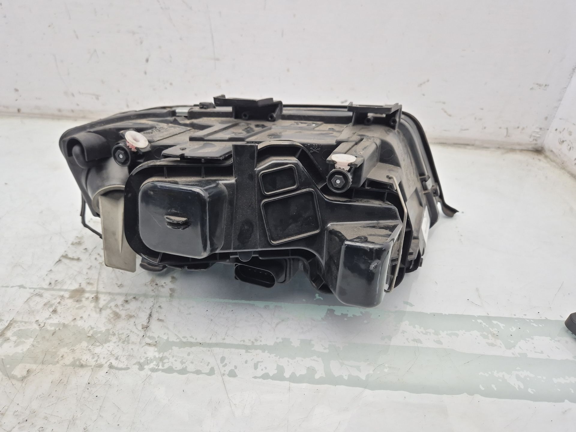 FARO IZQUIERDO AUDI A6 