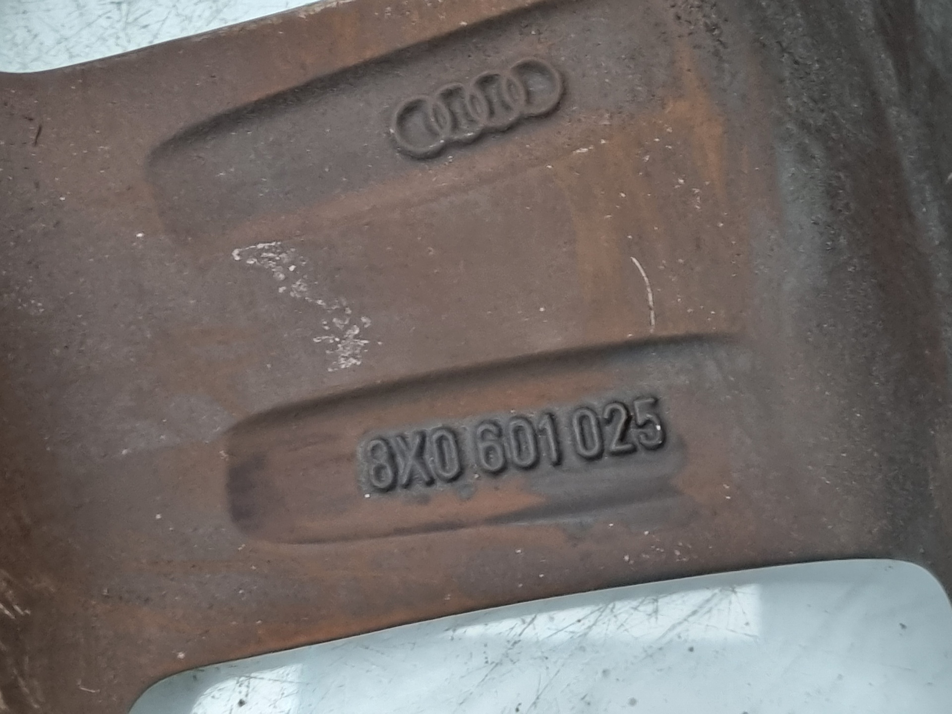 JUEGO LLANTAS AUDI A1 CAYC