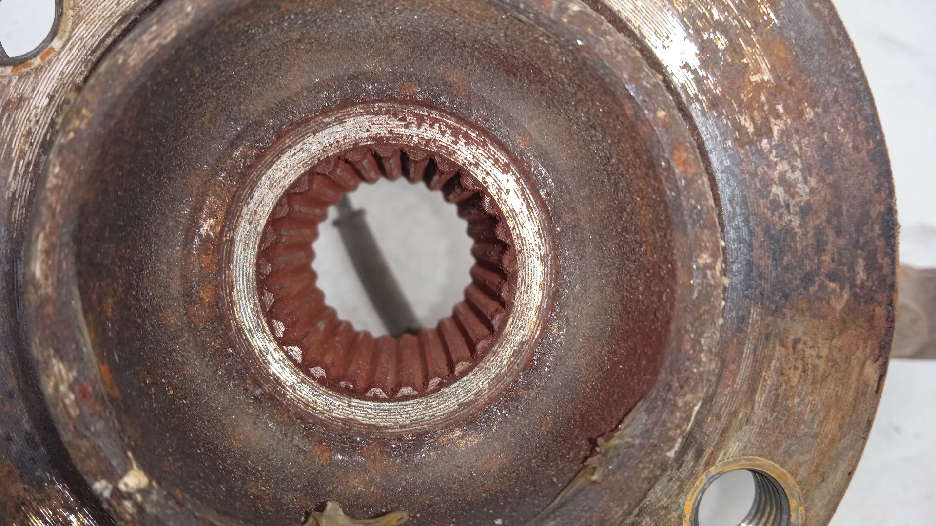 MANGUETA DELANTERA IZQUIERDA RENAULT GRAND K4M 97