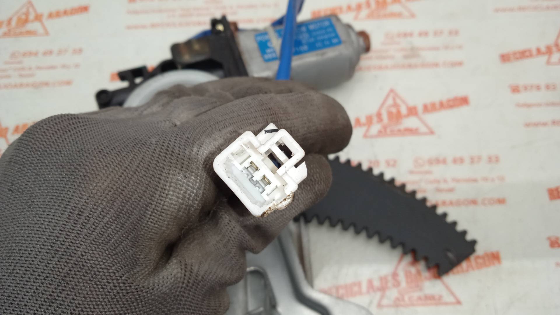 ELEVALUNAS DELANTERO DERECHO HYUNDAI MATRIX G4EDG