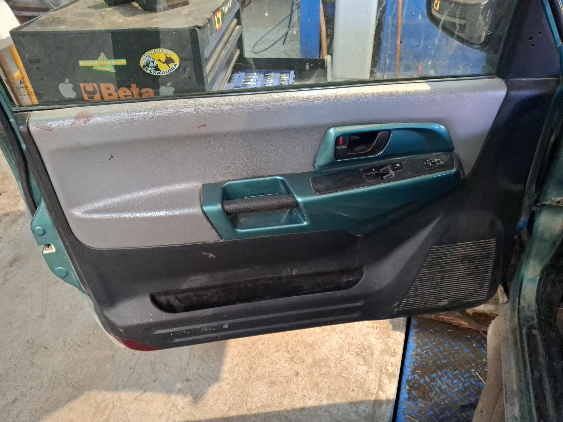 CAJA CAMBIOS MITSUBISHI MONTERO 