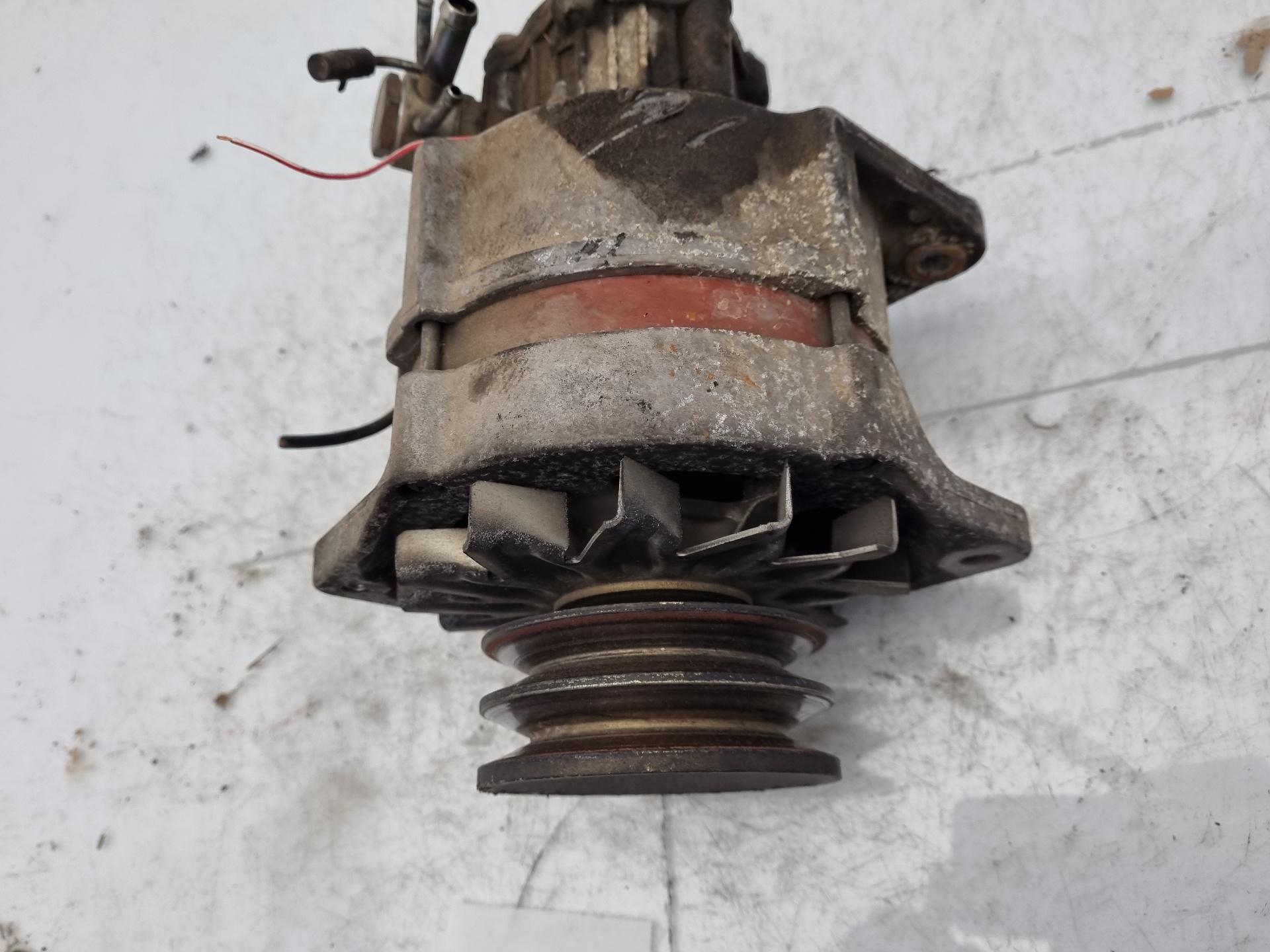 ALTERNADOR NISSAN VANETTE LD23 G