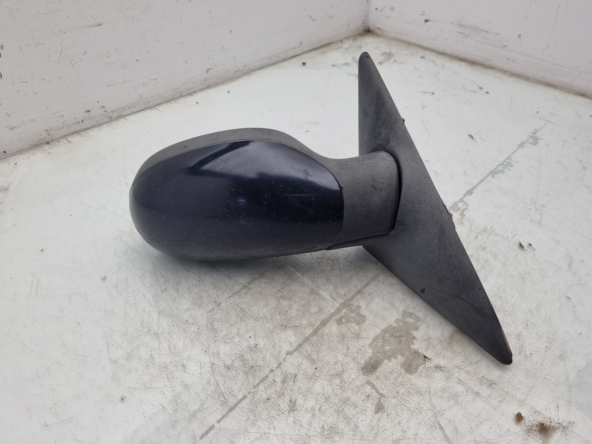 RETROVISOR DERECHO RENAULT LAGUNA F9Q