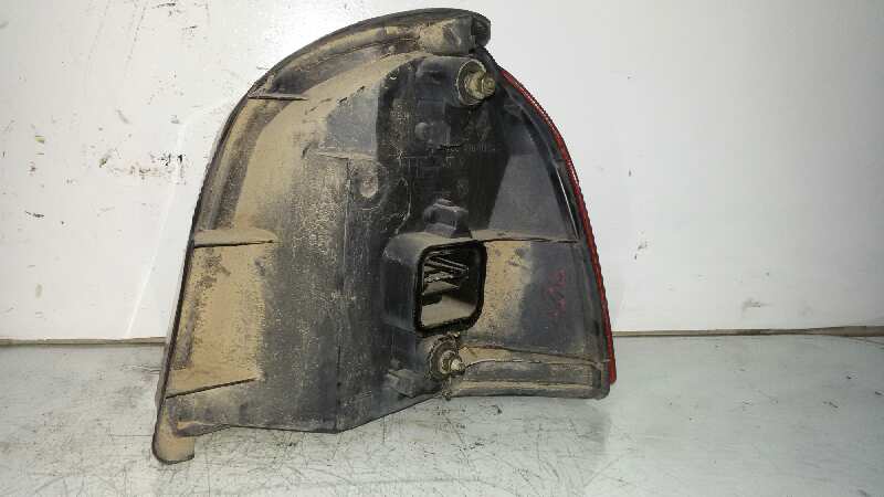 PILOTO TRASERO DERECHO RENAULT TWINGO C3G