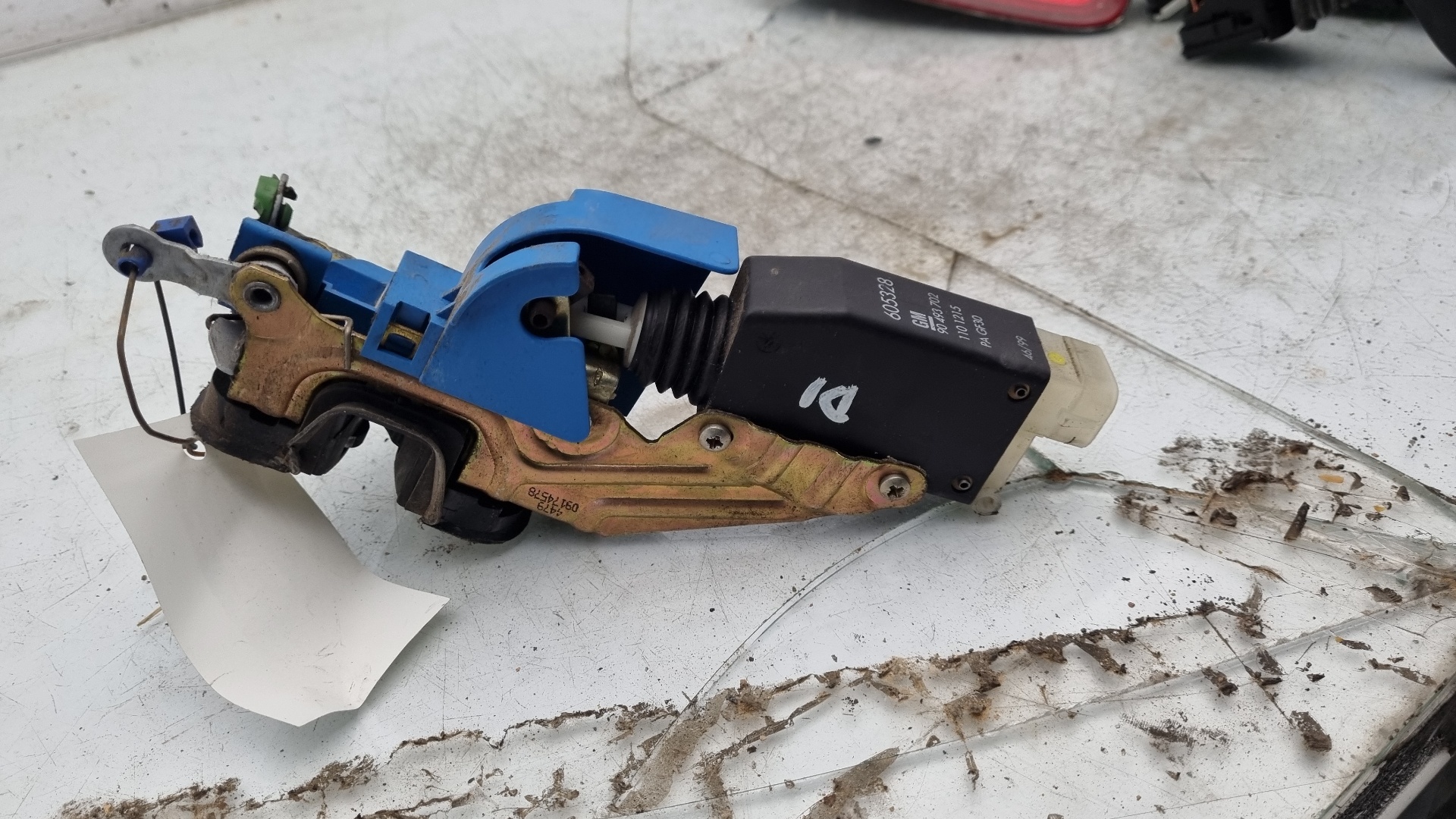 CERRADURA PUERTA DELANTERA IZQUIERDA OPEL OMEGA X25DT