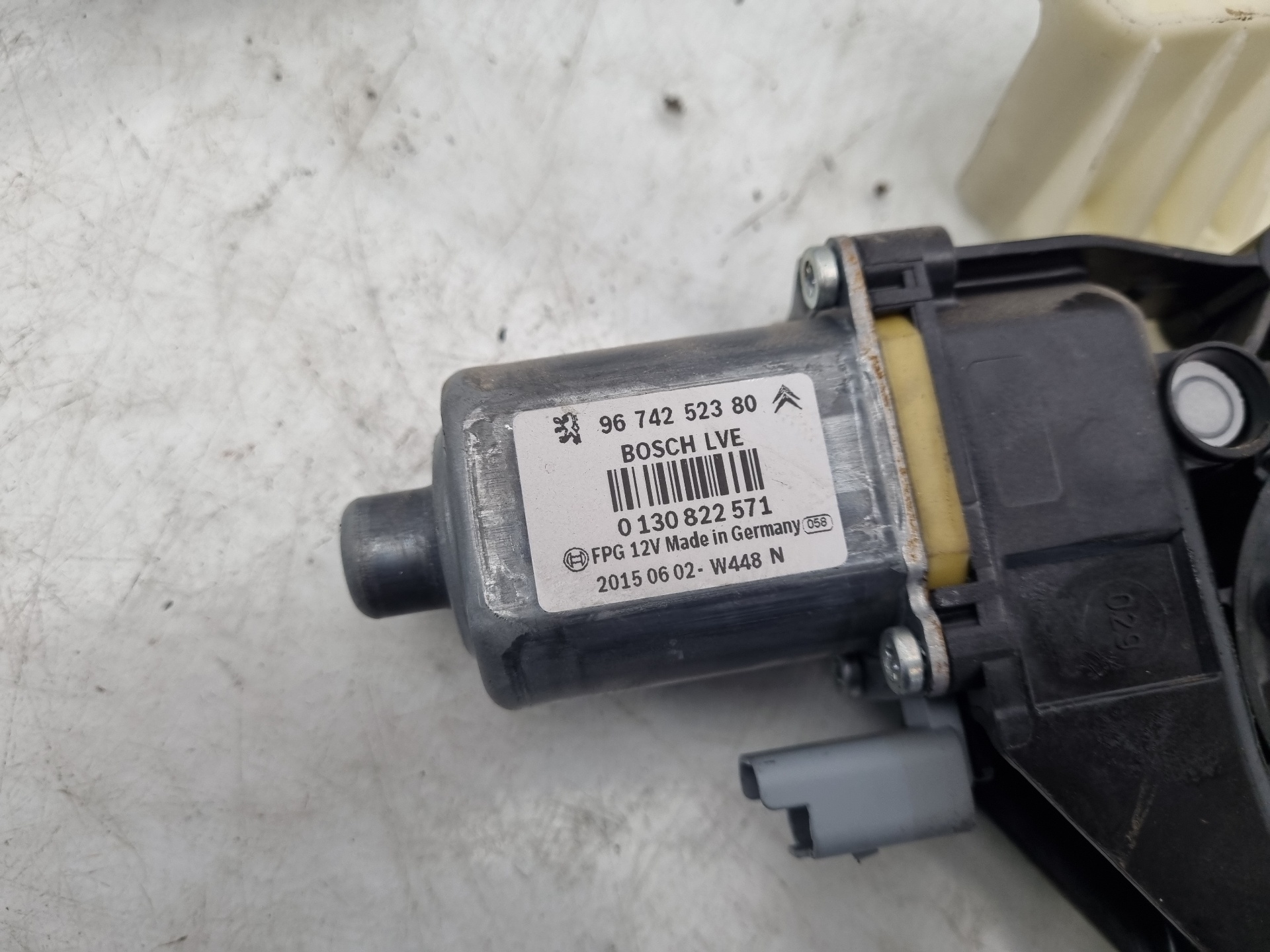 ELEVALUNAS DELANTERO IZQUIERDO CITROEN C4 BH02