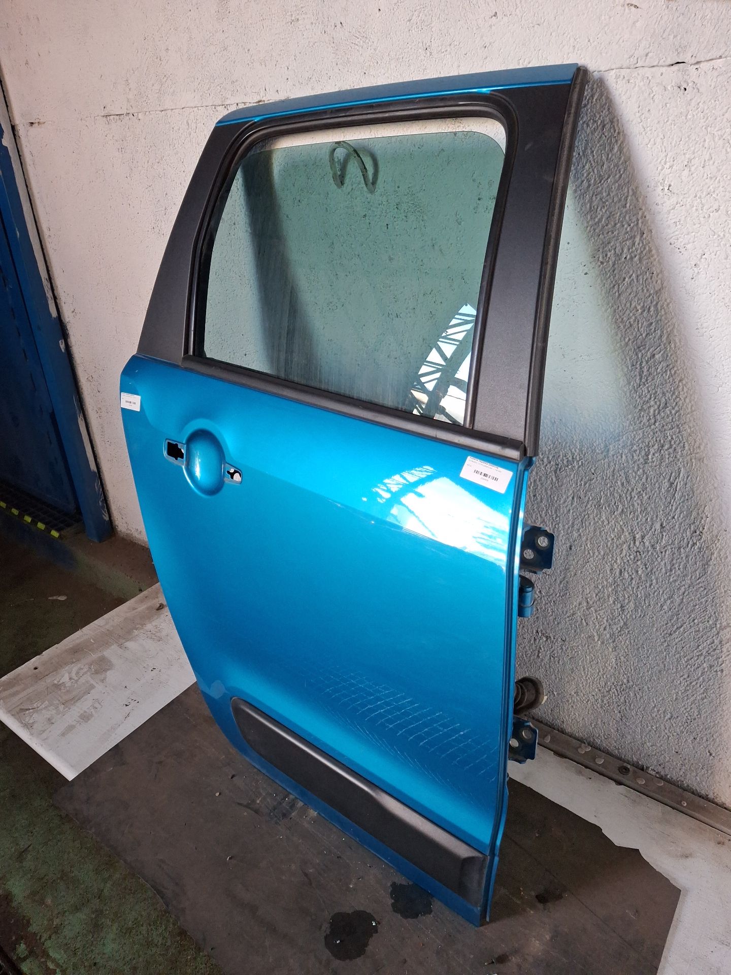 PUERTA TRASERA DERECHA CITROEN C3 