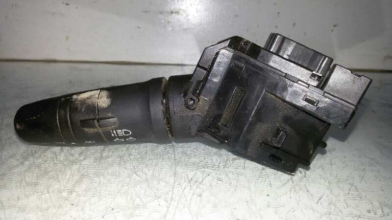 MANDO LUCES NISSAN ALMERA K9K 722