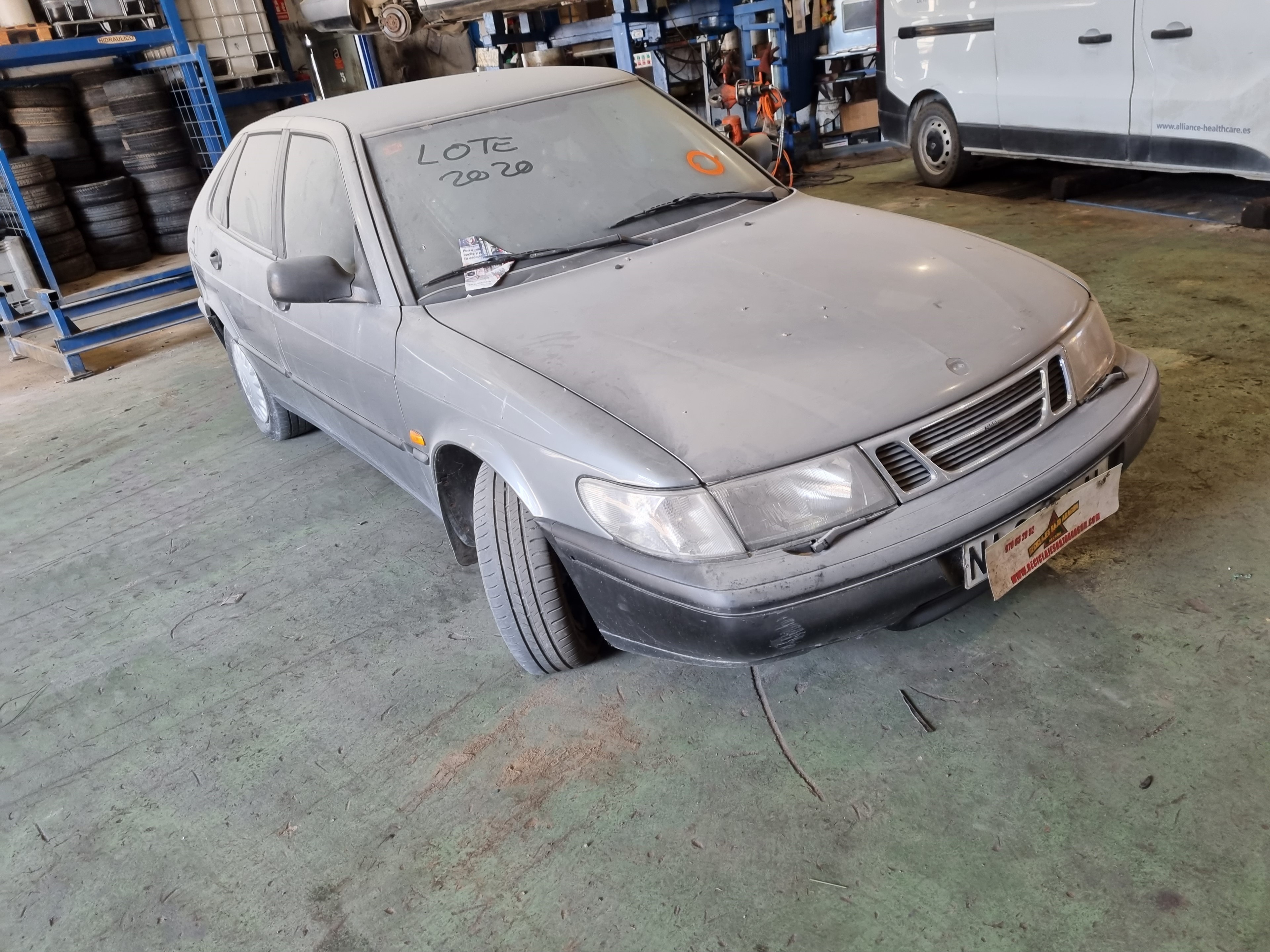 PILOTO TRASERO IZQUIERDO SAAB 900 B234I