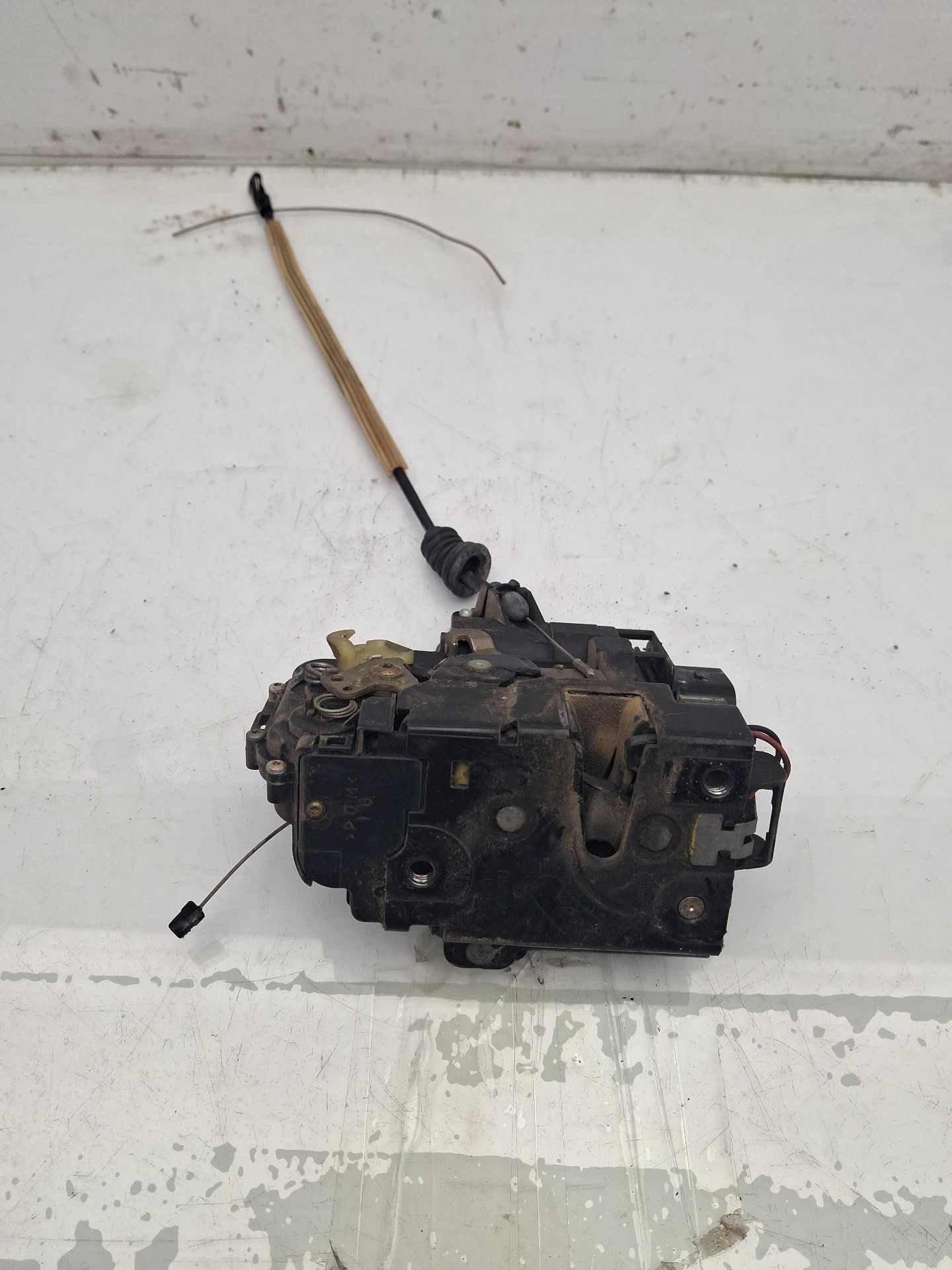 CERRADURA PUERTA DELANTERA IZQUIERDA SEAT TOLEDO 